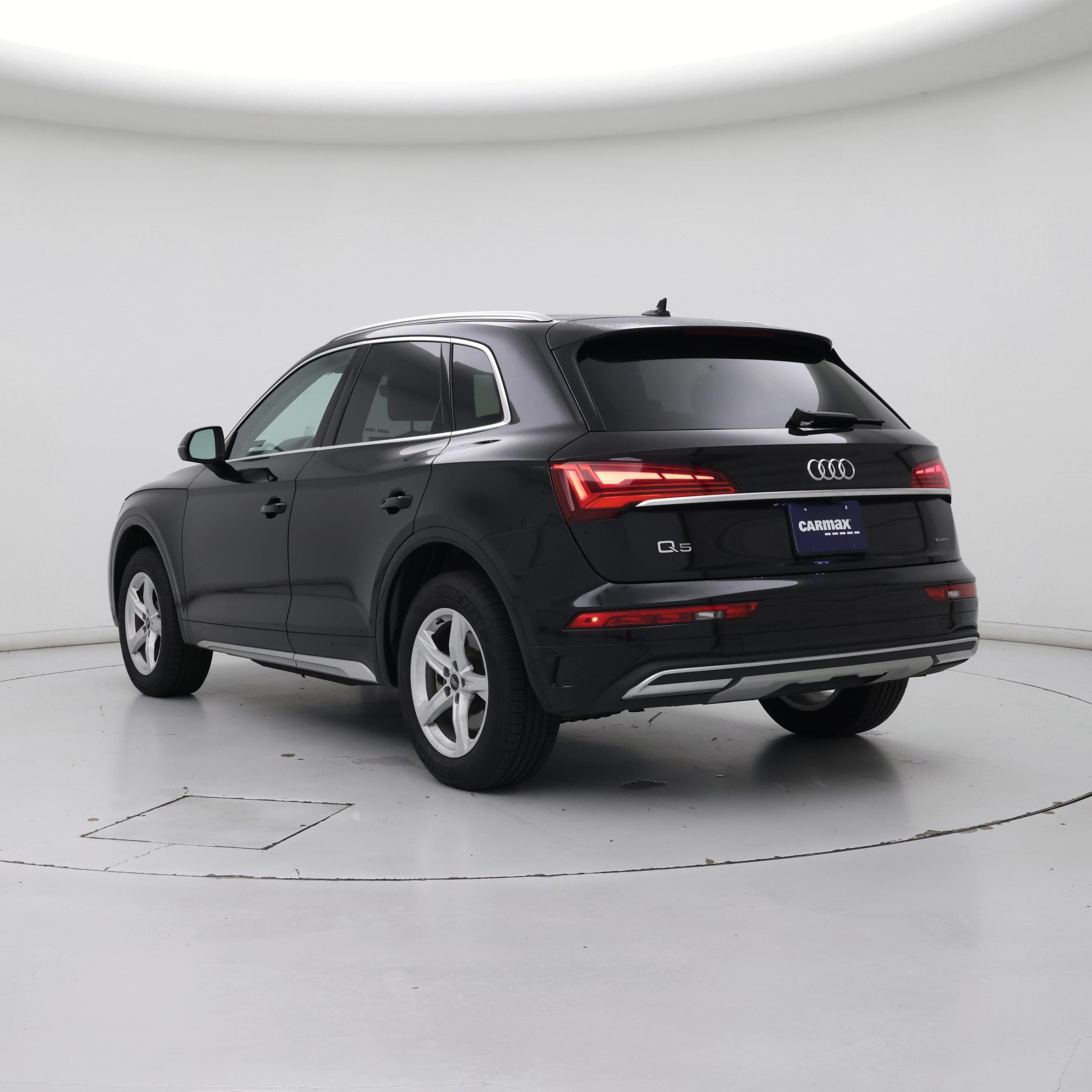 Thumbnail: 2024 Audi Q5 - 2