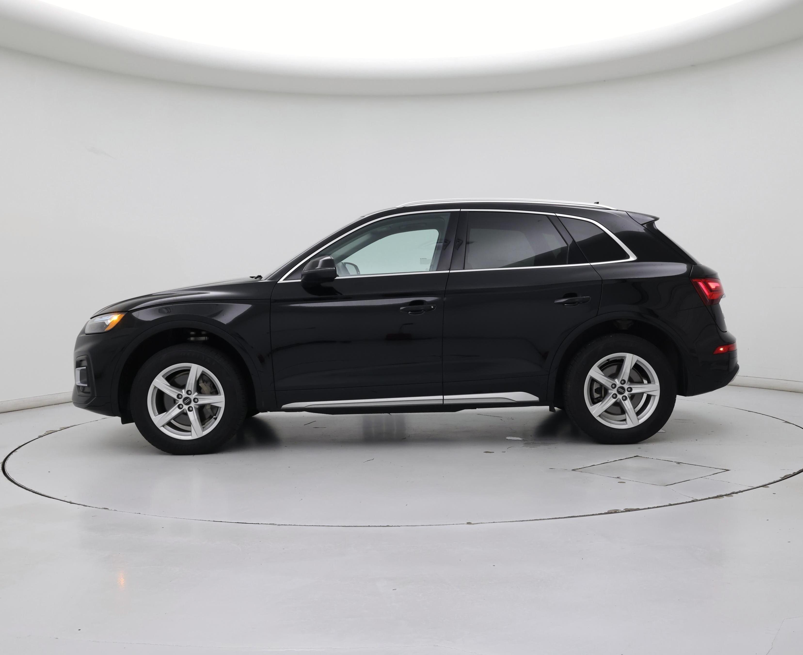 Thumbnail: 2024 Audi Q5 - 3