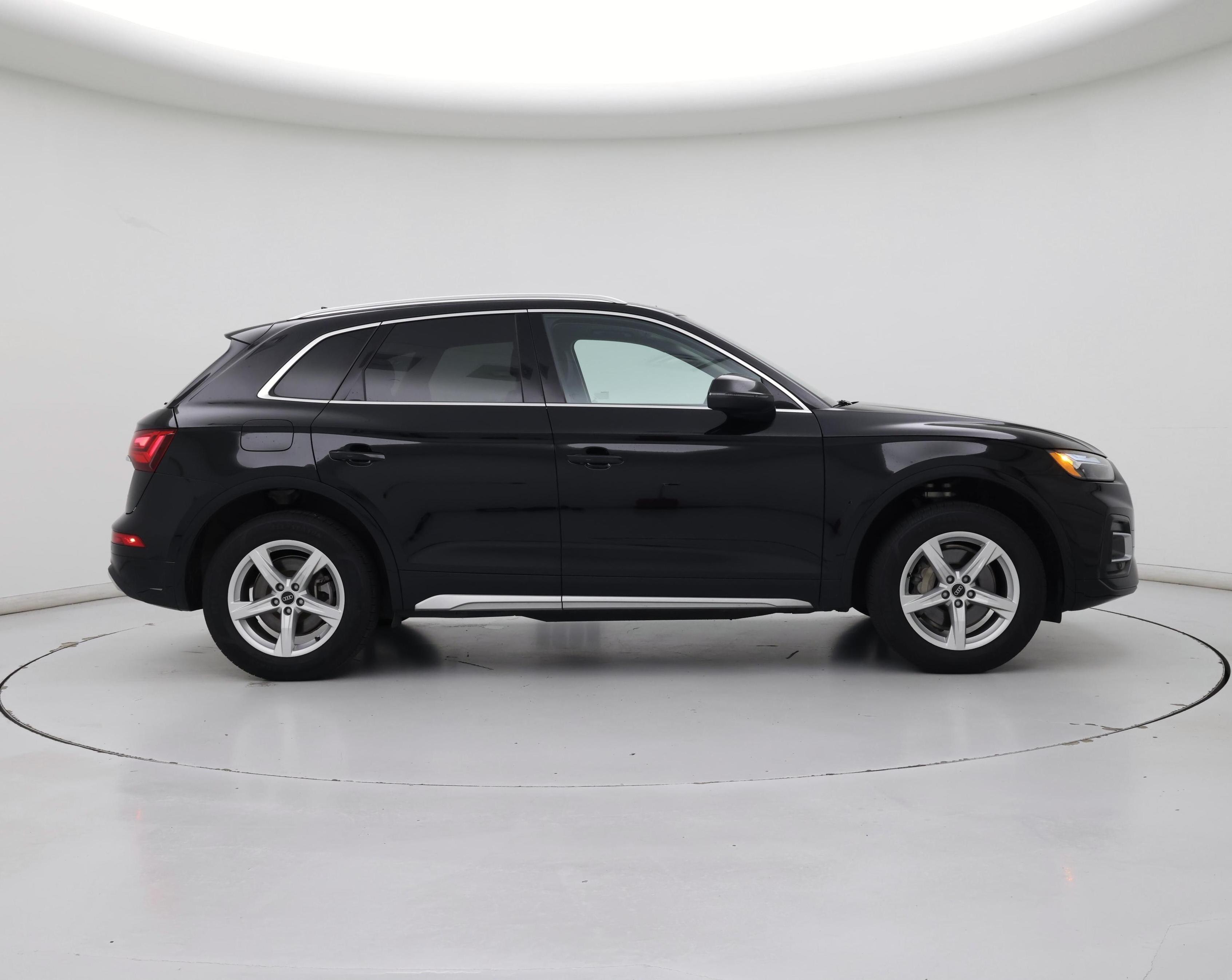 Thumbnail: 2024 Audi Q5 - 7