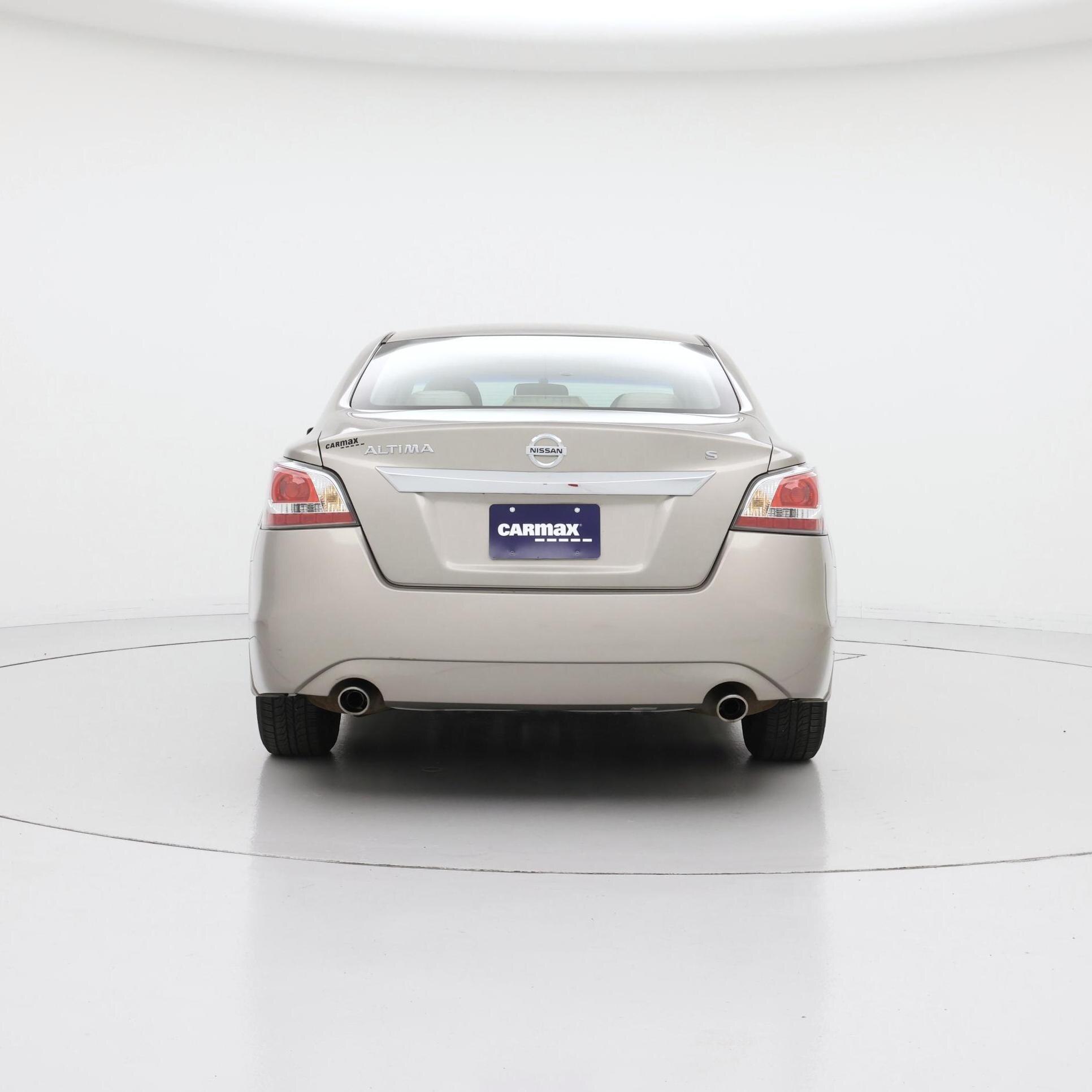 Thumbnail: 2015 Nissan Altima - 6