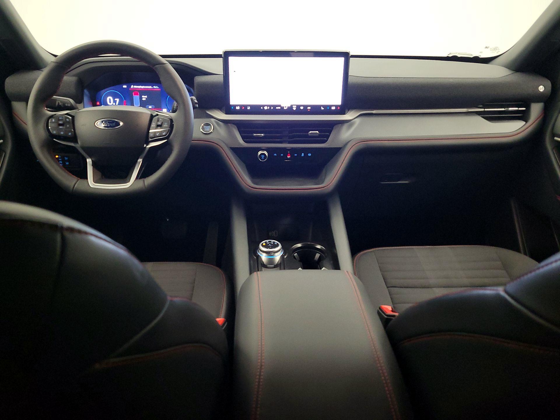 Thumbnail: 2026 Ford Explorer - 9