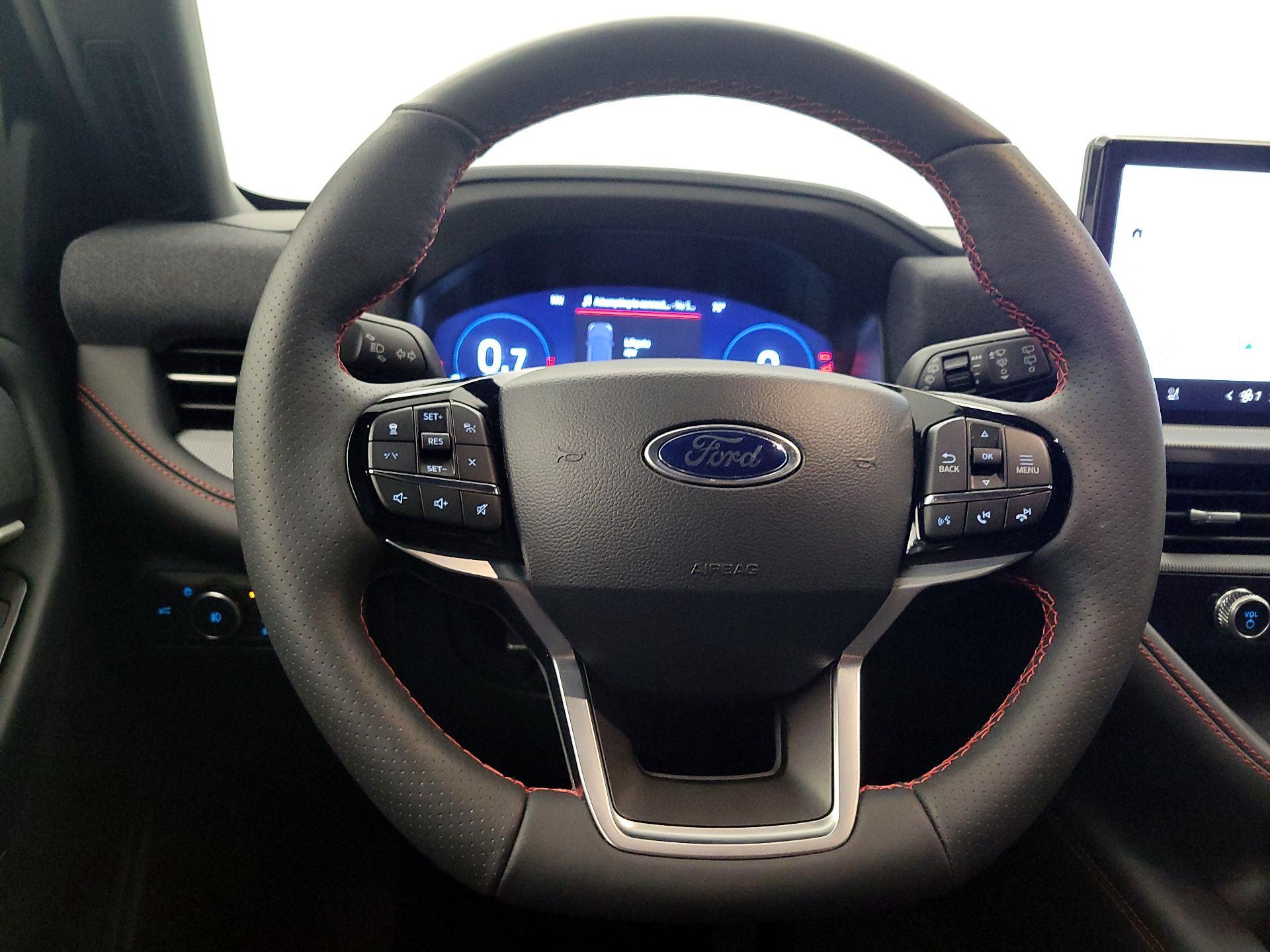 Thumbnail: 2026 Ford Explorer - 10