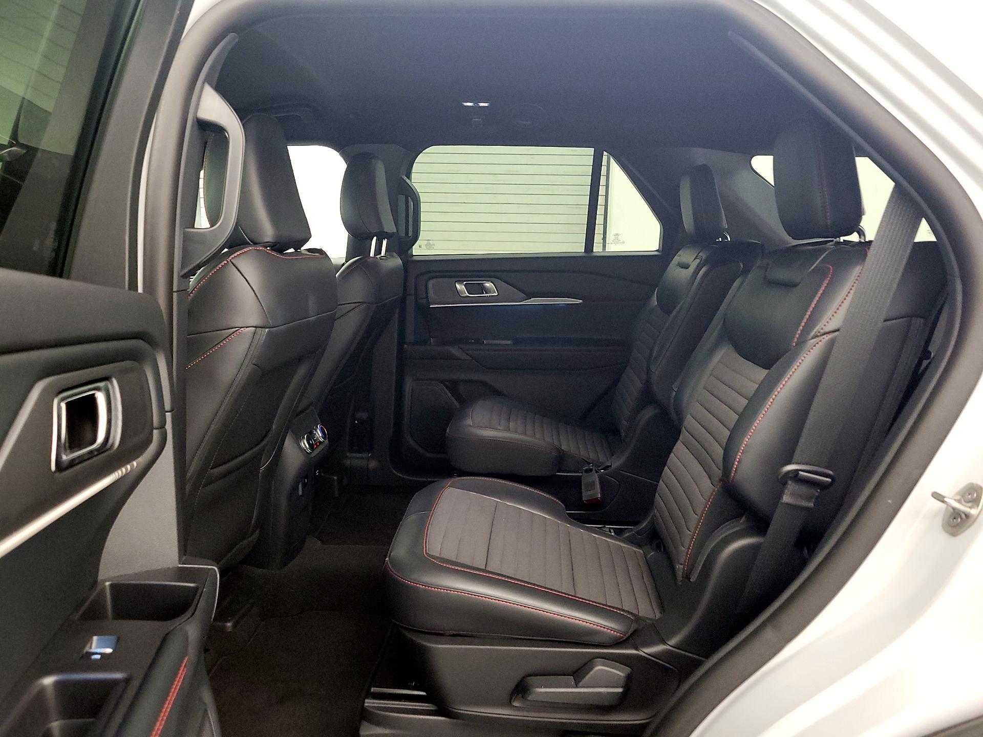 Thumbnail: 2026 Ford Explorer - 20