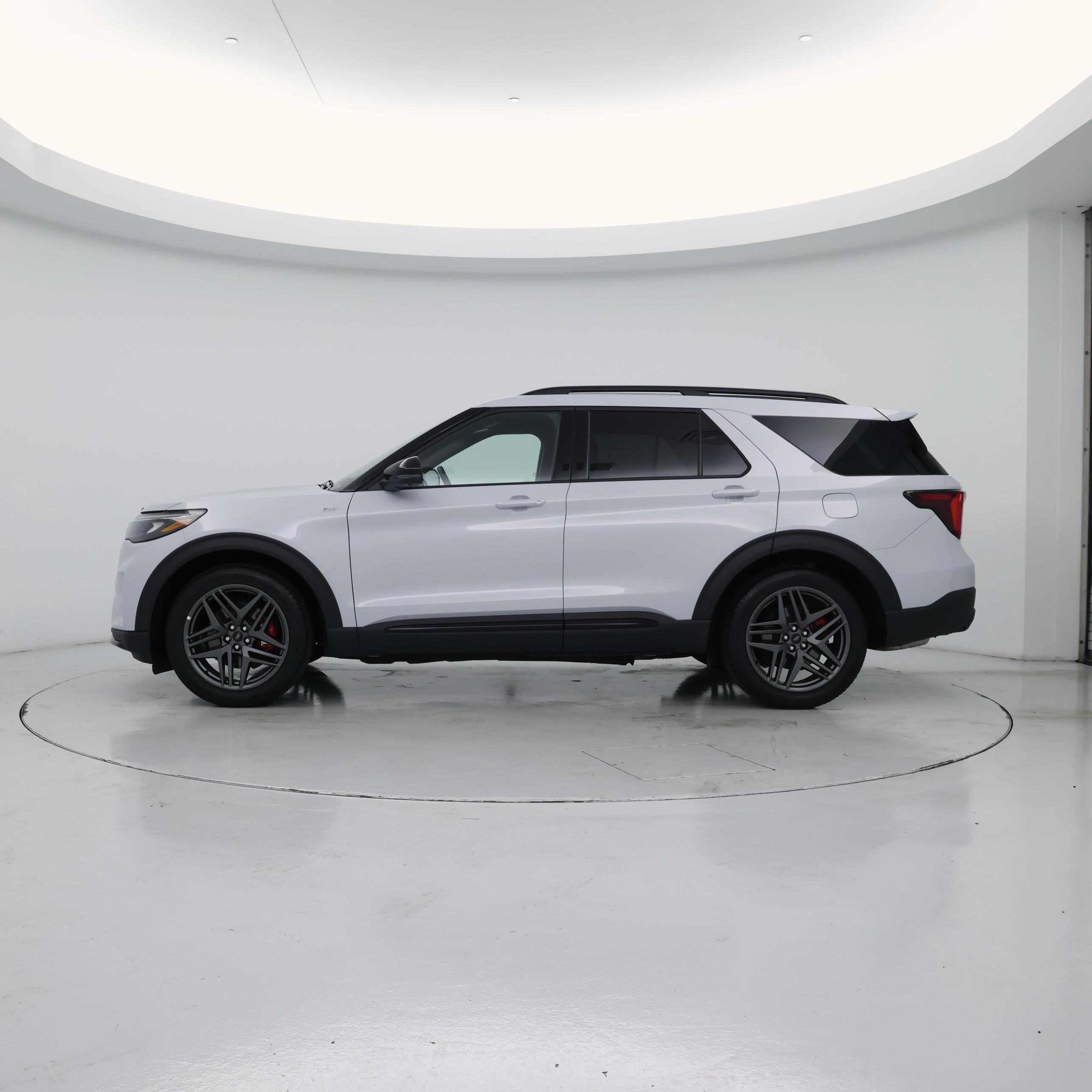 Thumbnail: 2026 Ford Explorer - 3