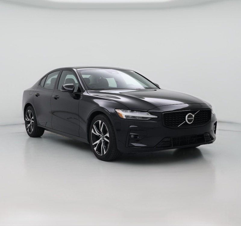 2024 Volvo S60 B5 Core Dark Theme