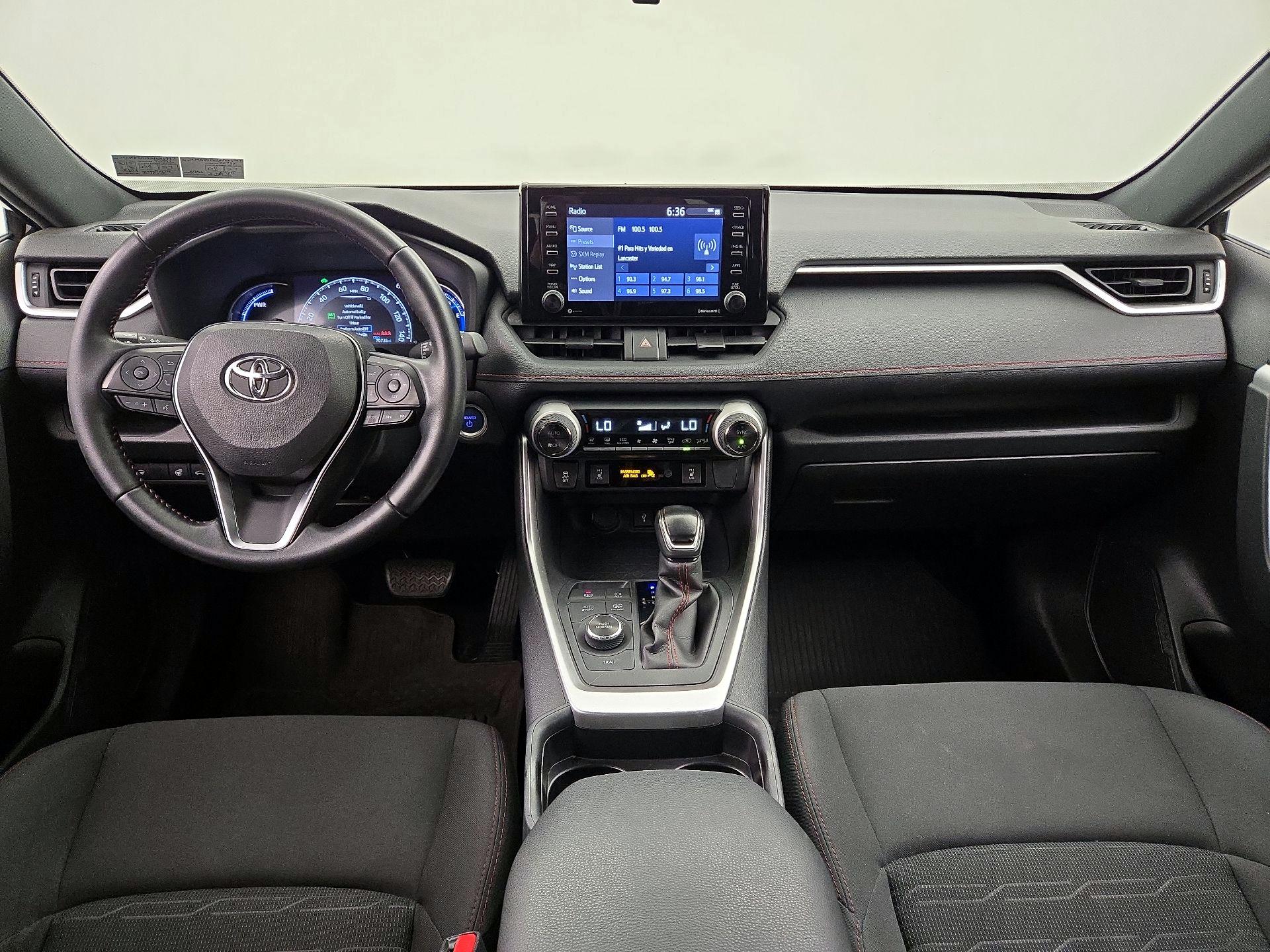 Thumbnail: 2021 Toyota RAV4 - 9
