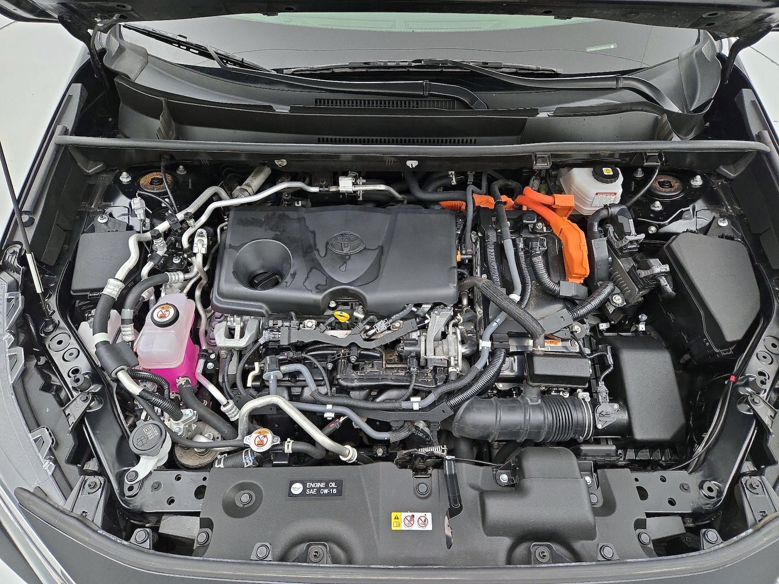 2021 Toyota RAV4 SE - Photo 23