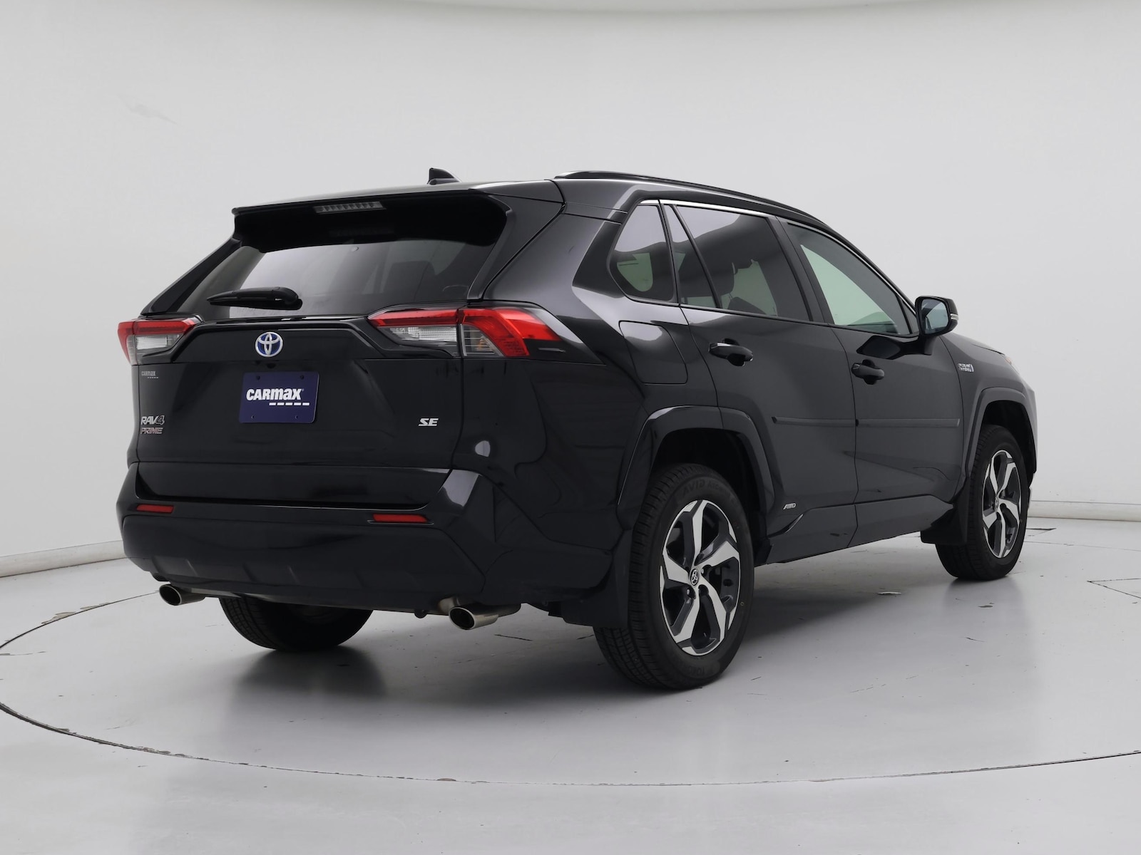 2021 Toyota RAV4 SE - Photo 9