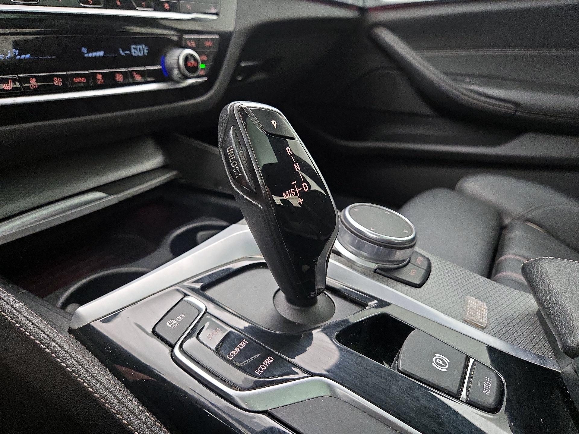 Thumbnail: 2018 BMW 5 Series - 18