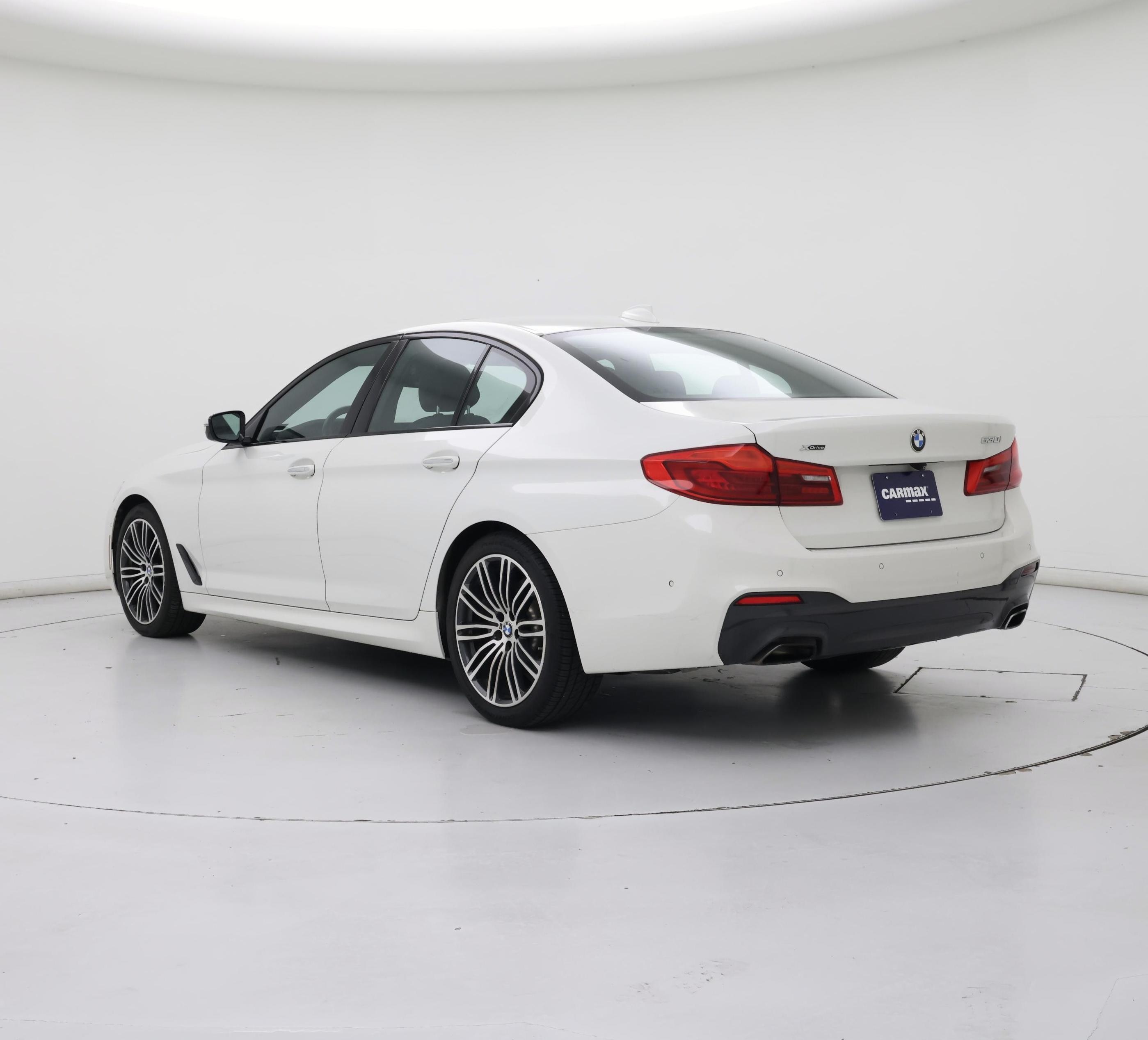 Thumbnail: 2018 BMW 5 Series - 2