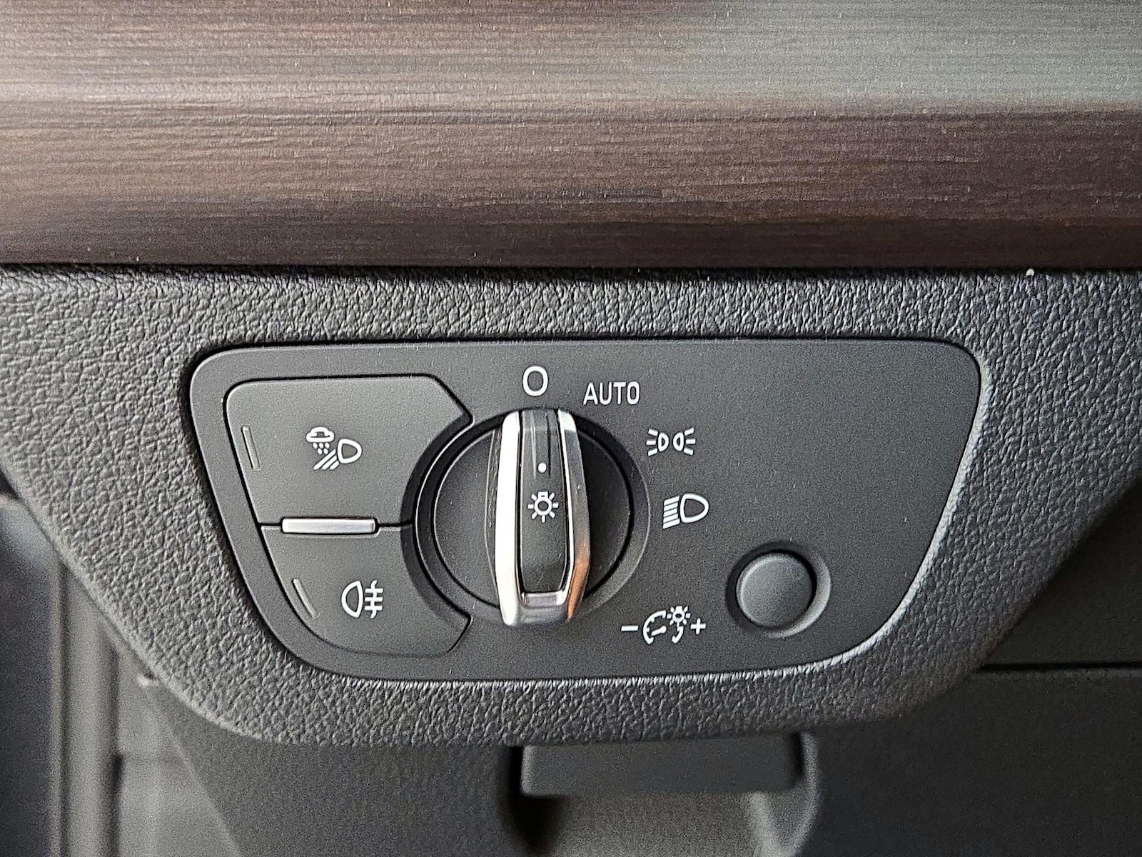 2023 Audi Q5 Premium Plus - Photo 14