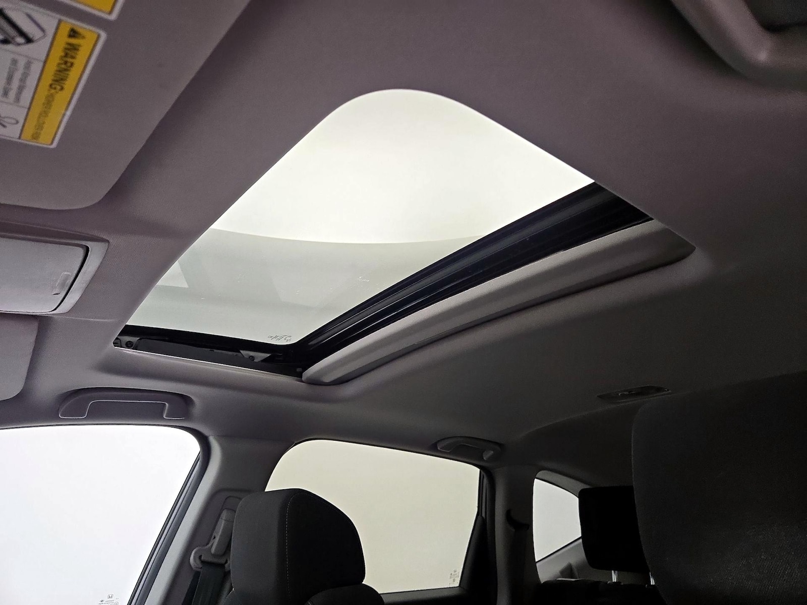 Sunroof(s) & Overhead Airbags