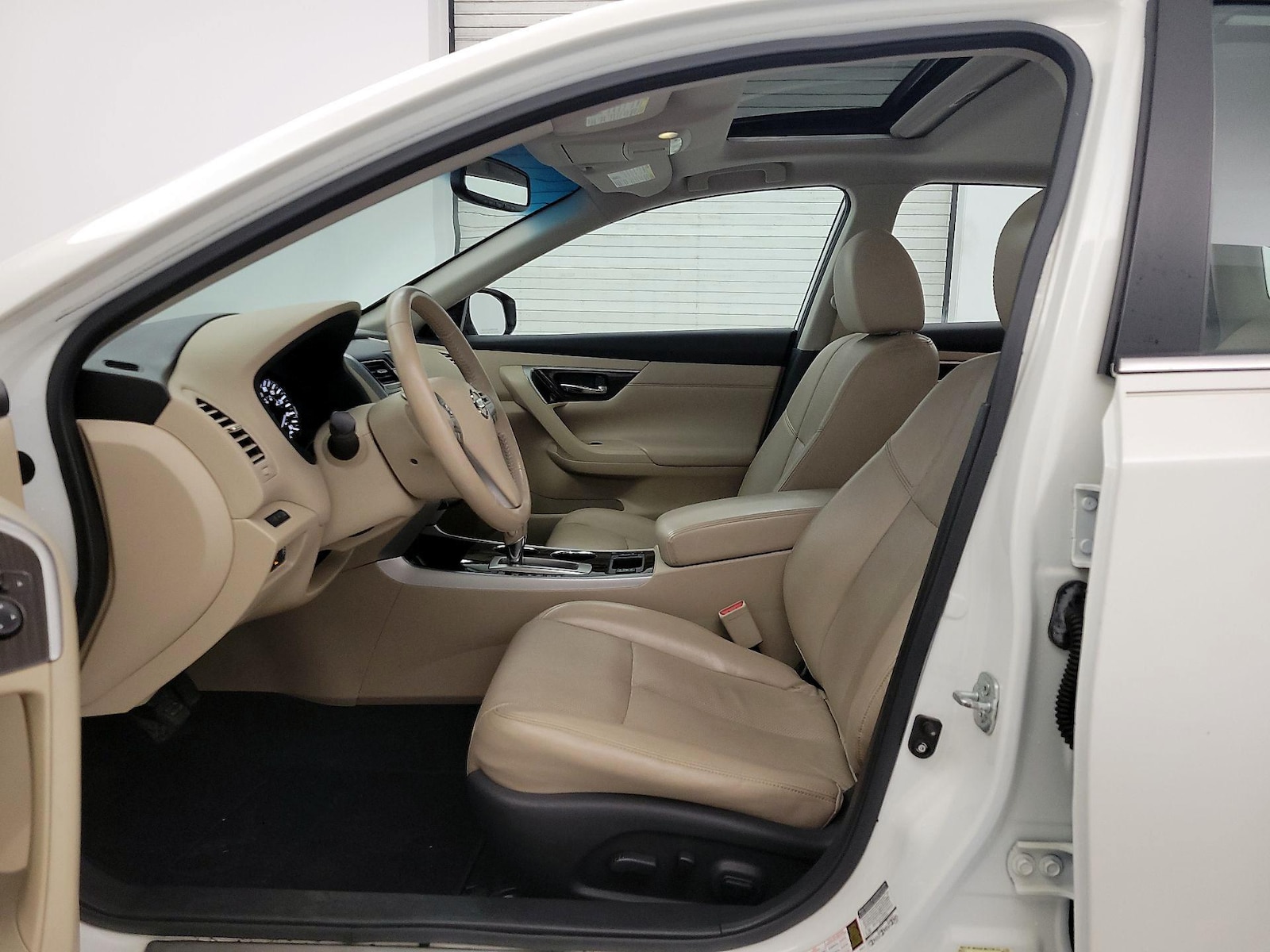 2015 Nissan Altima SL - Photo 12
