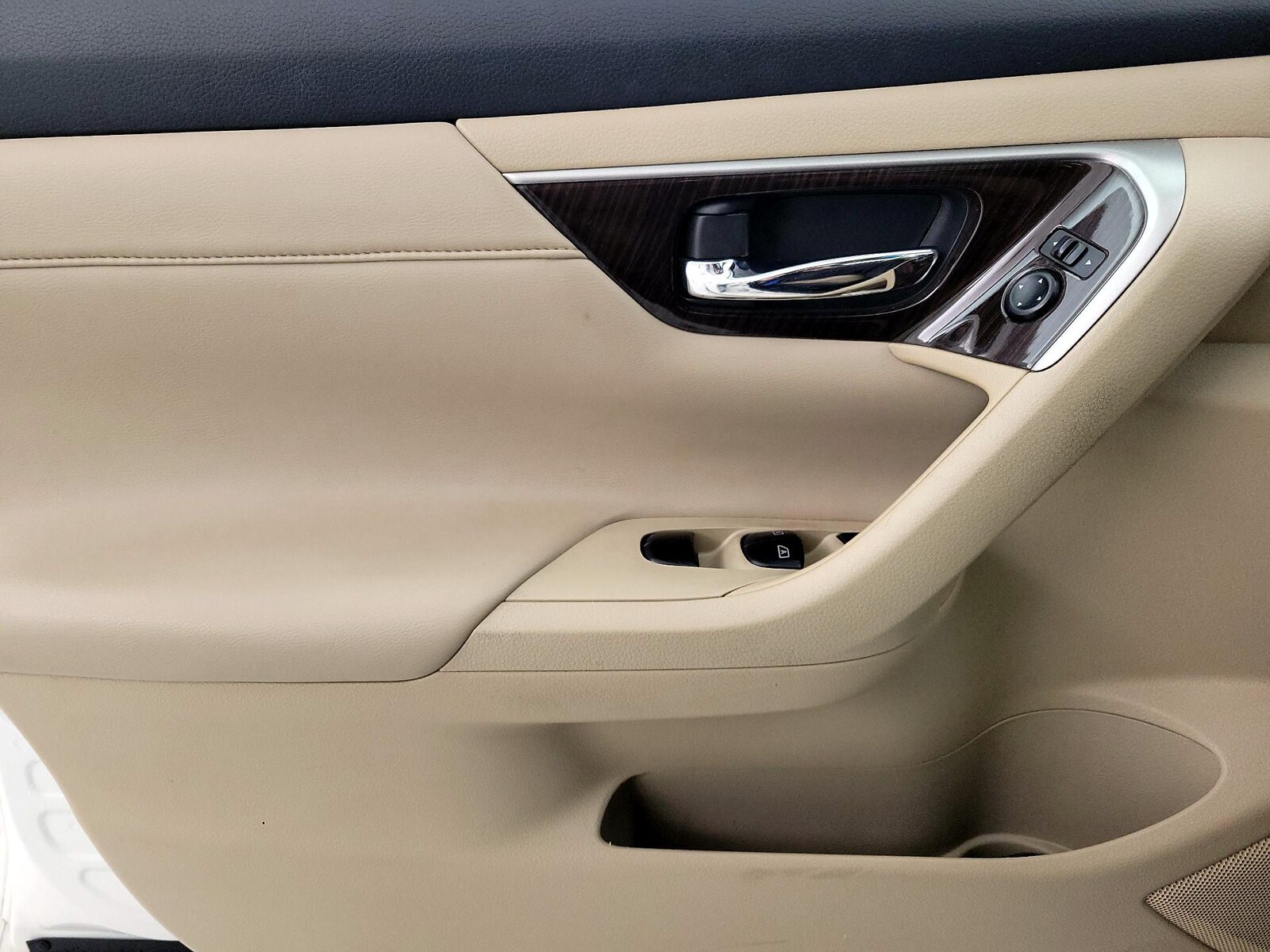 2015 Nissan Altima SL - Photo 13
