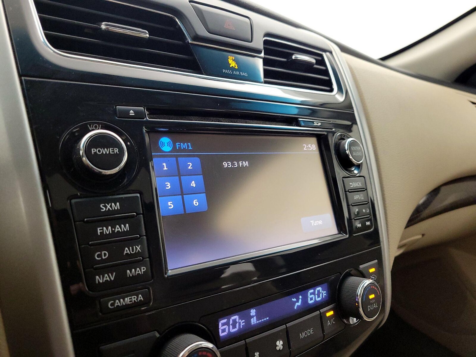 2015 Nissan Altima SL - Photo 17