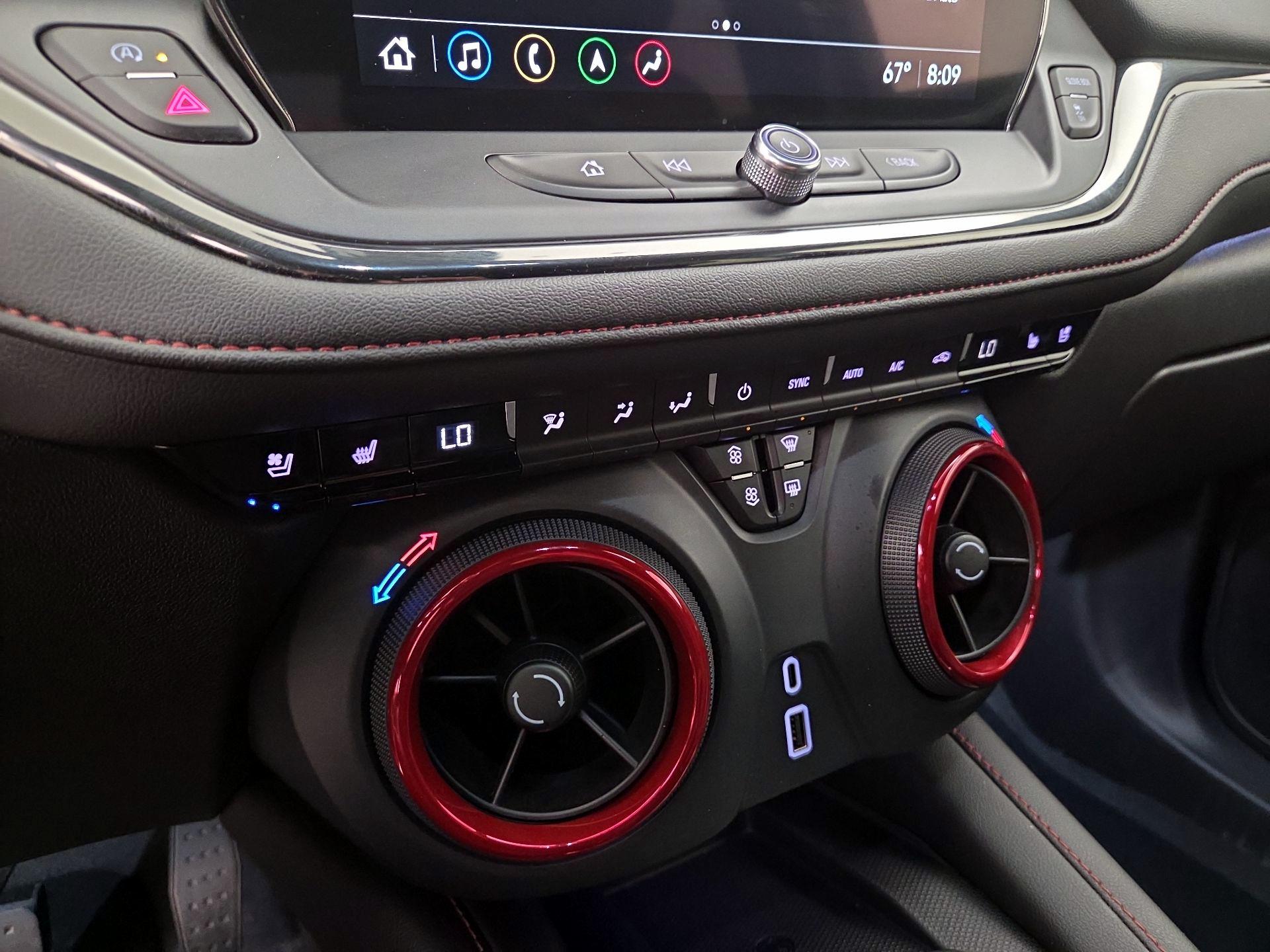 Thumbnail: 2024 Chevrolet Blazer - 16