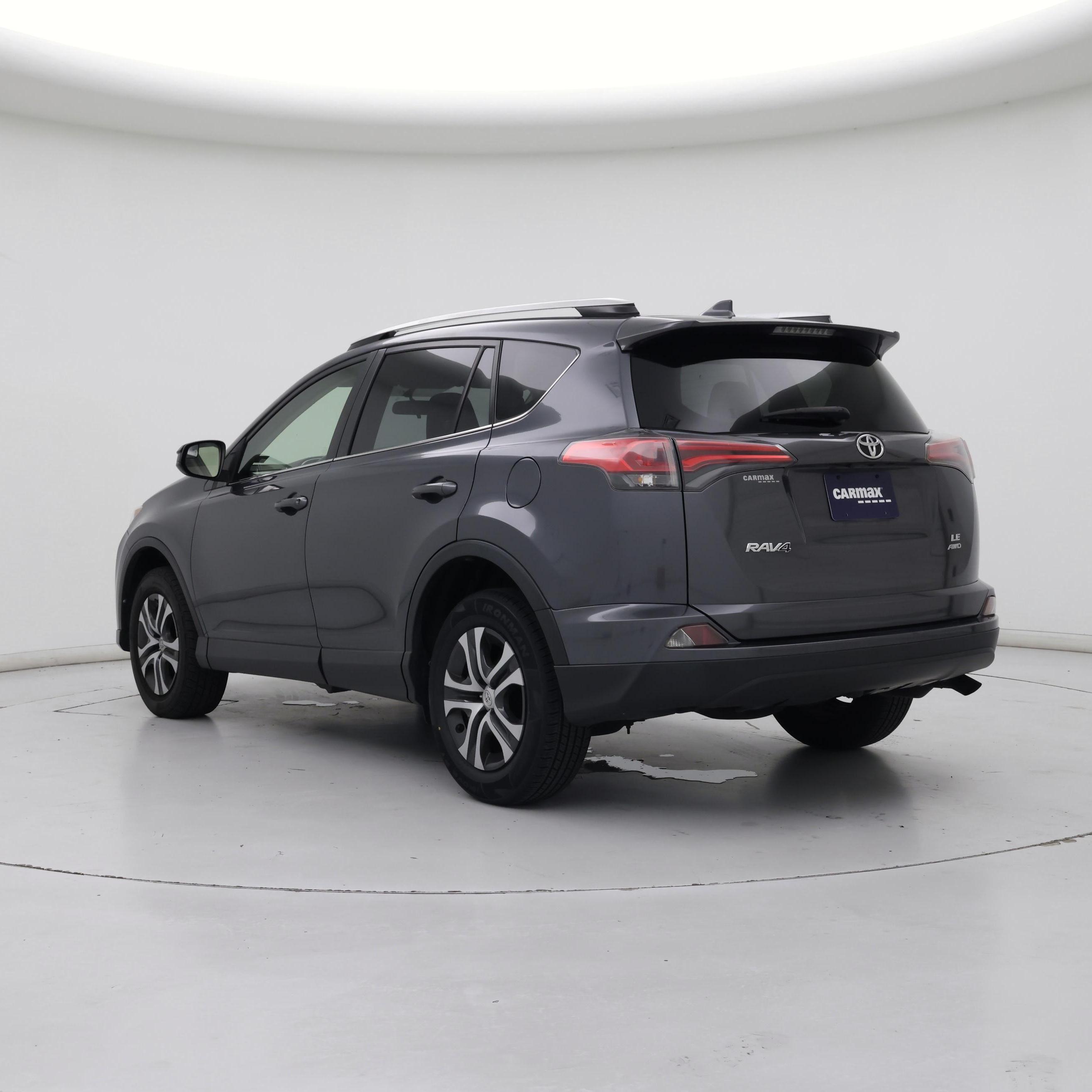 Thumbnail: 2016 Toyota RAV4 - 2