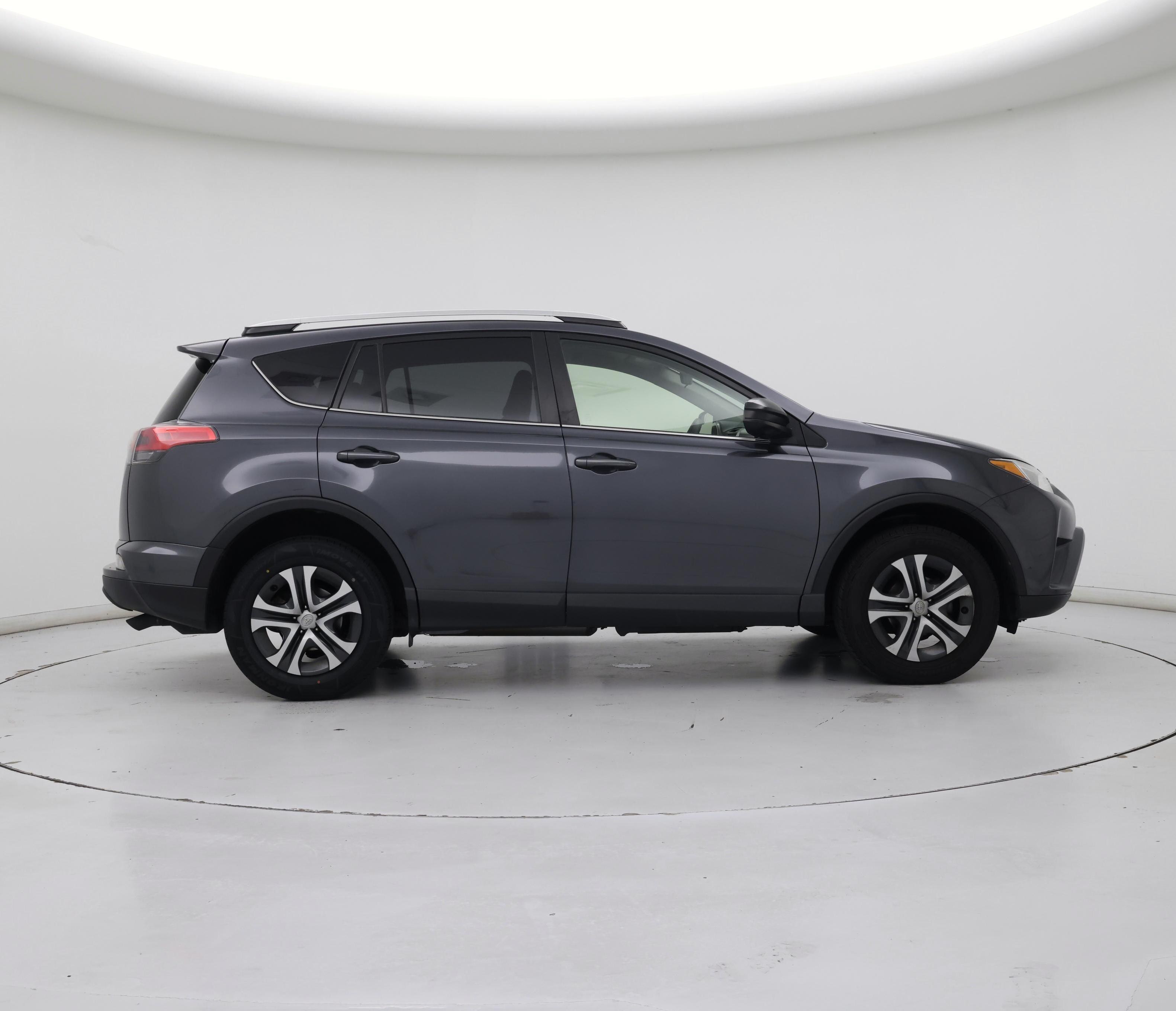 Thumbnail: 2016 Toyota RAV4 - 7
