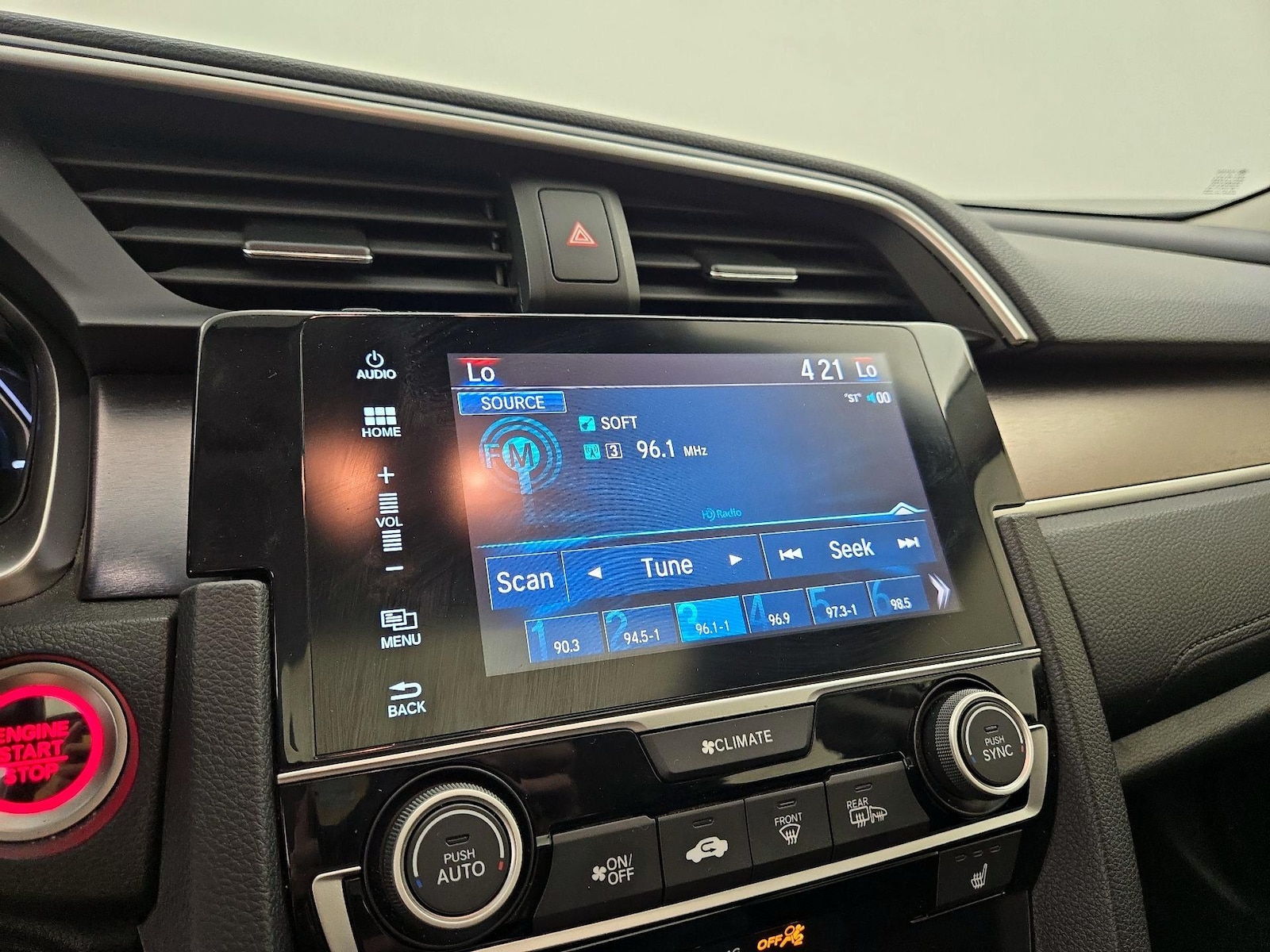 2018 Honda Civic EX-T - Photo 16