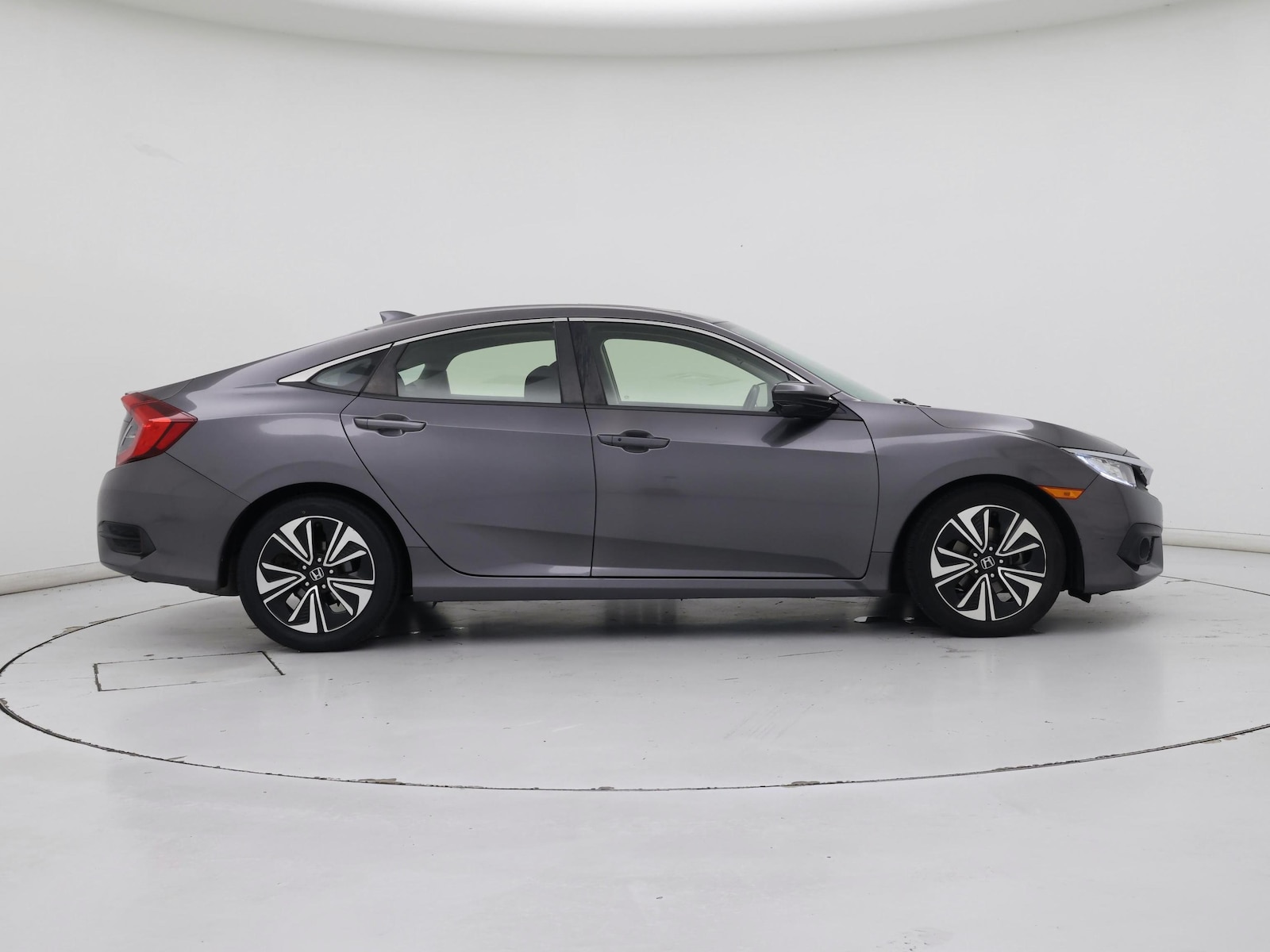 2018 Honda Civic EX-T - Photo 8