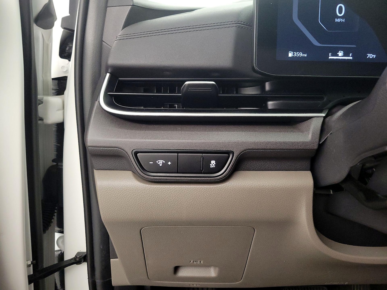 2025 Kia Carnival SX - Photo 14