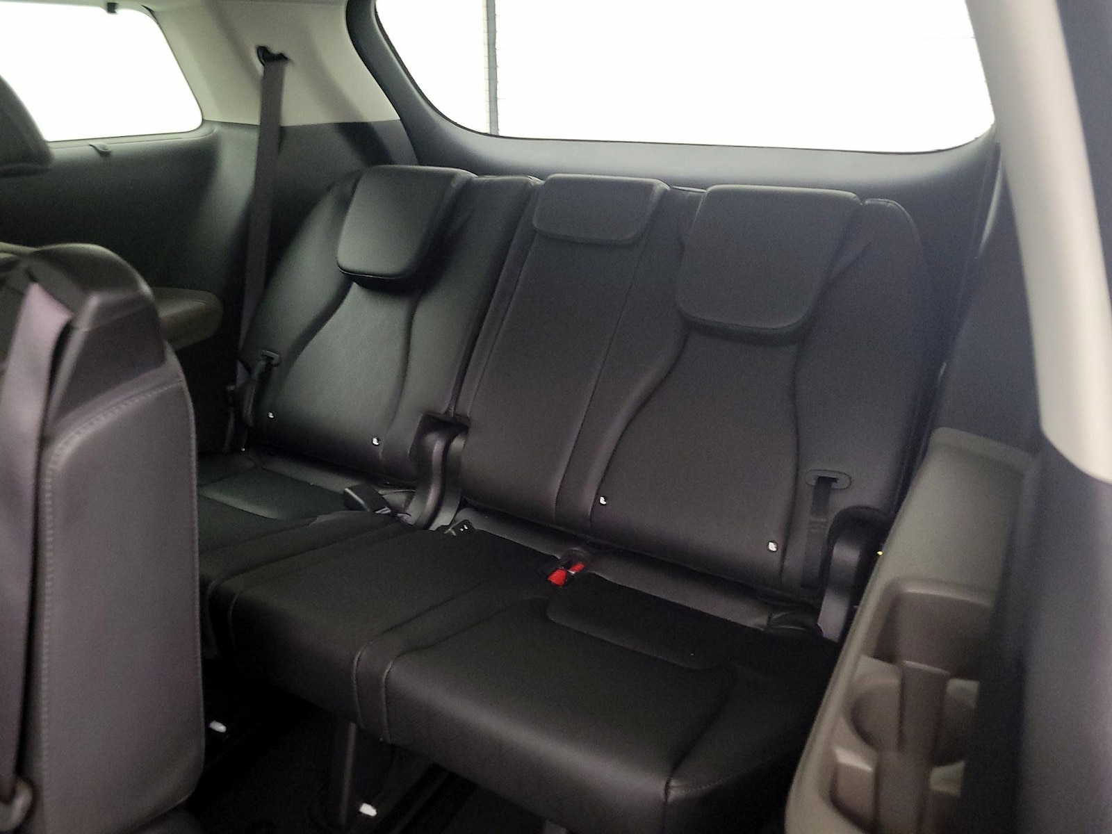 2025 Kia Carnival SX - Photo 23