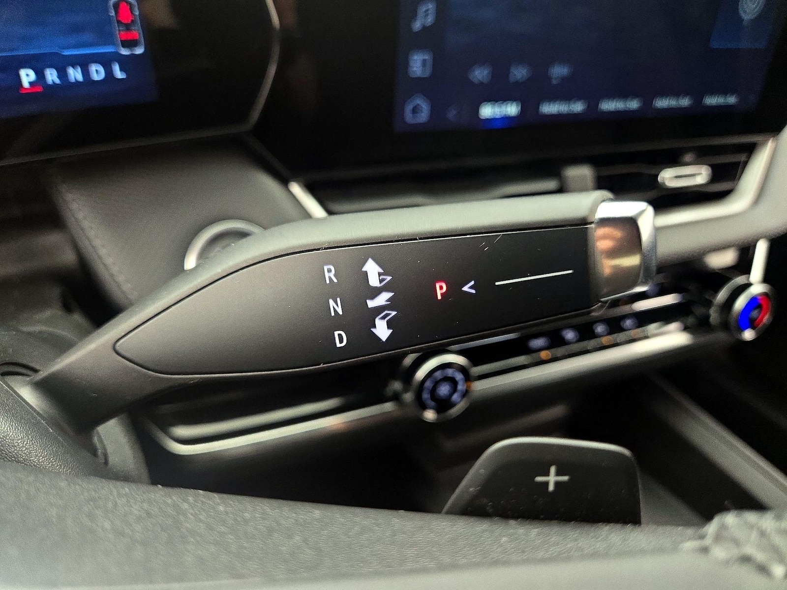 2025 Chevrolet Equinox LT - Photo 19