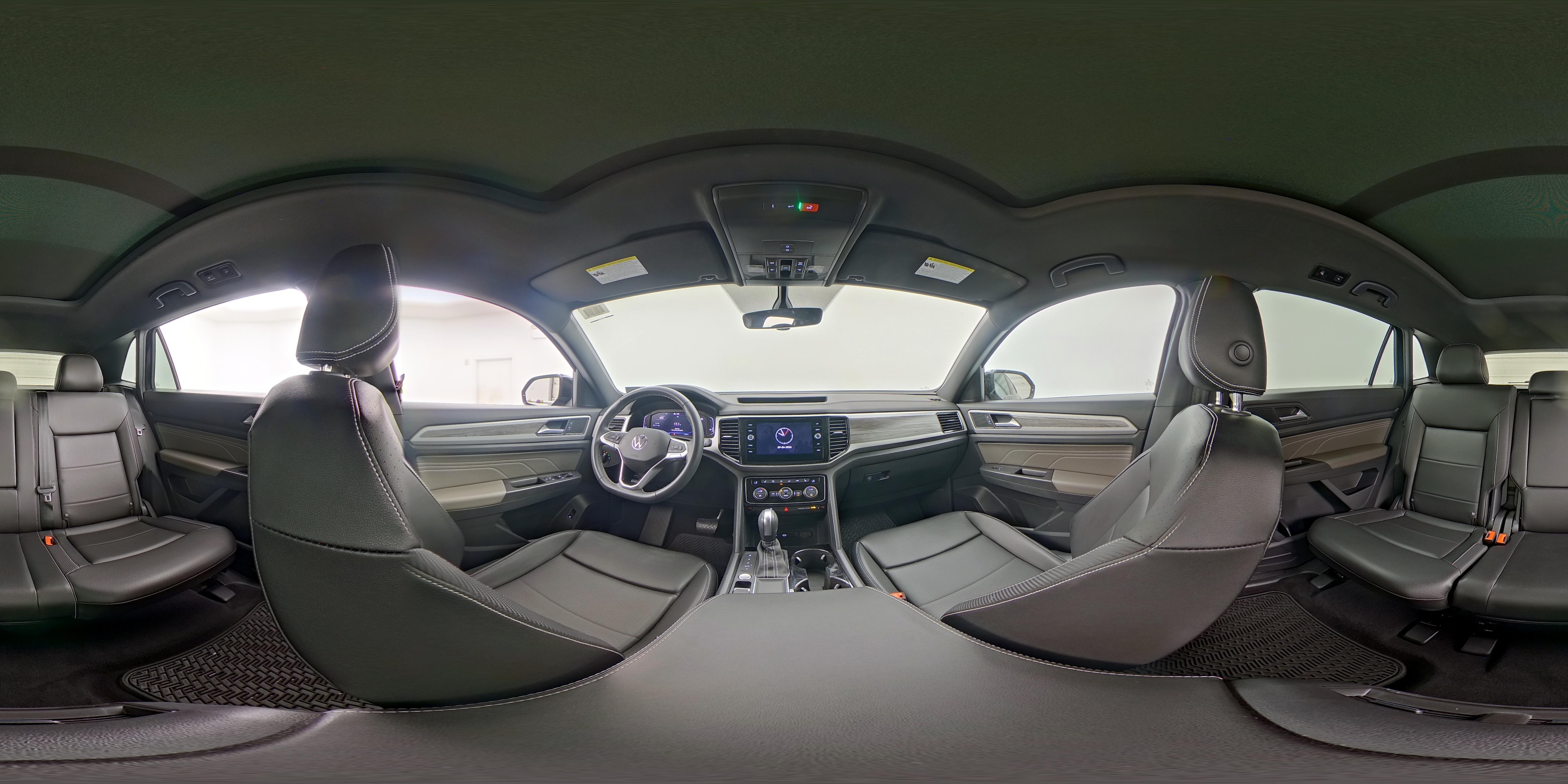 2023 Volkswagen Atlas Cross Sport SE w/Tech - Photo 25