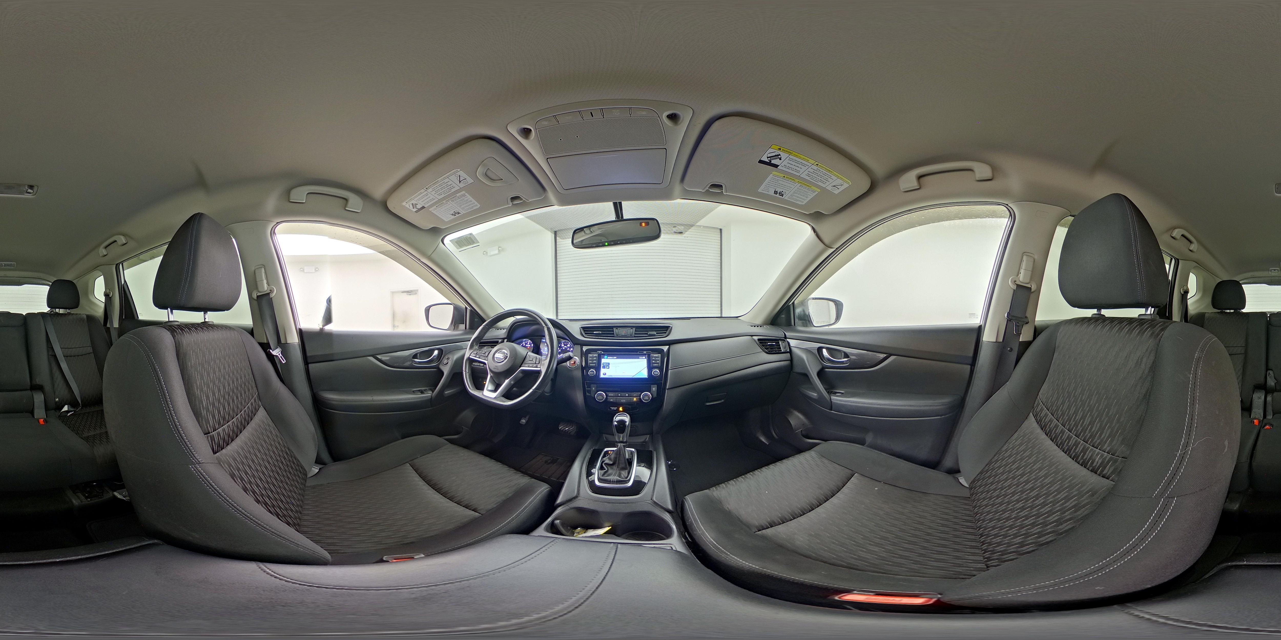 2017 Nissan Rogue SV - Photo 23