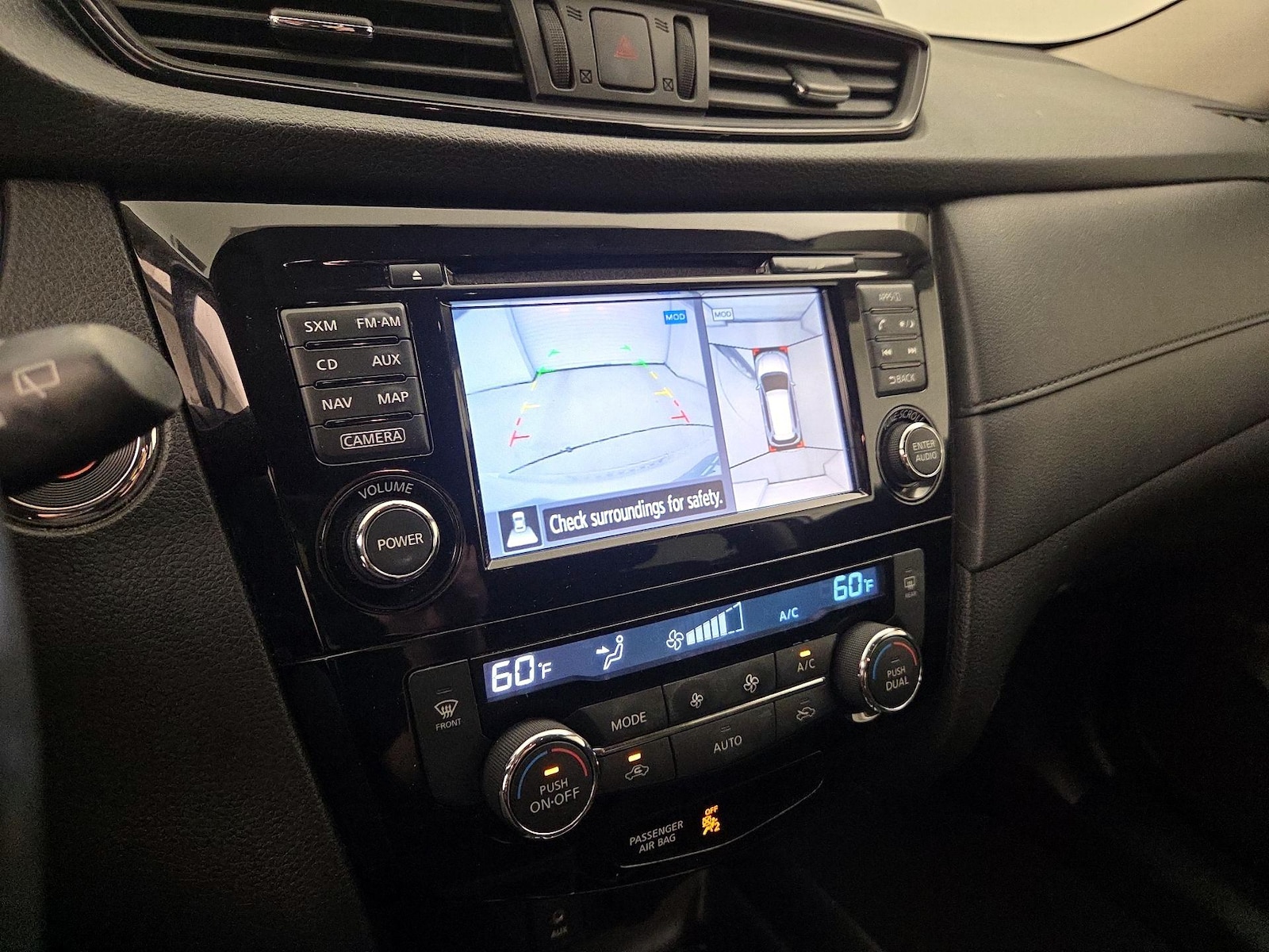 2017 Nissan Rogue SV - Photo 15