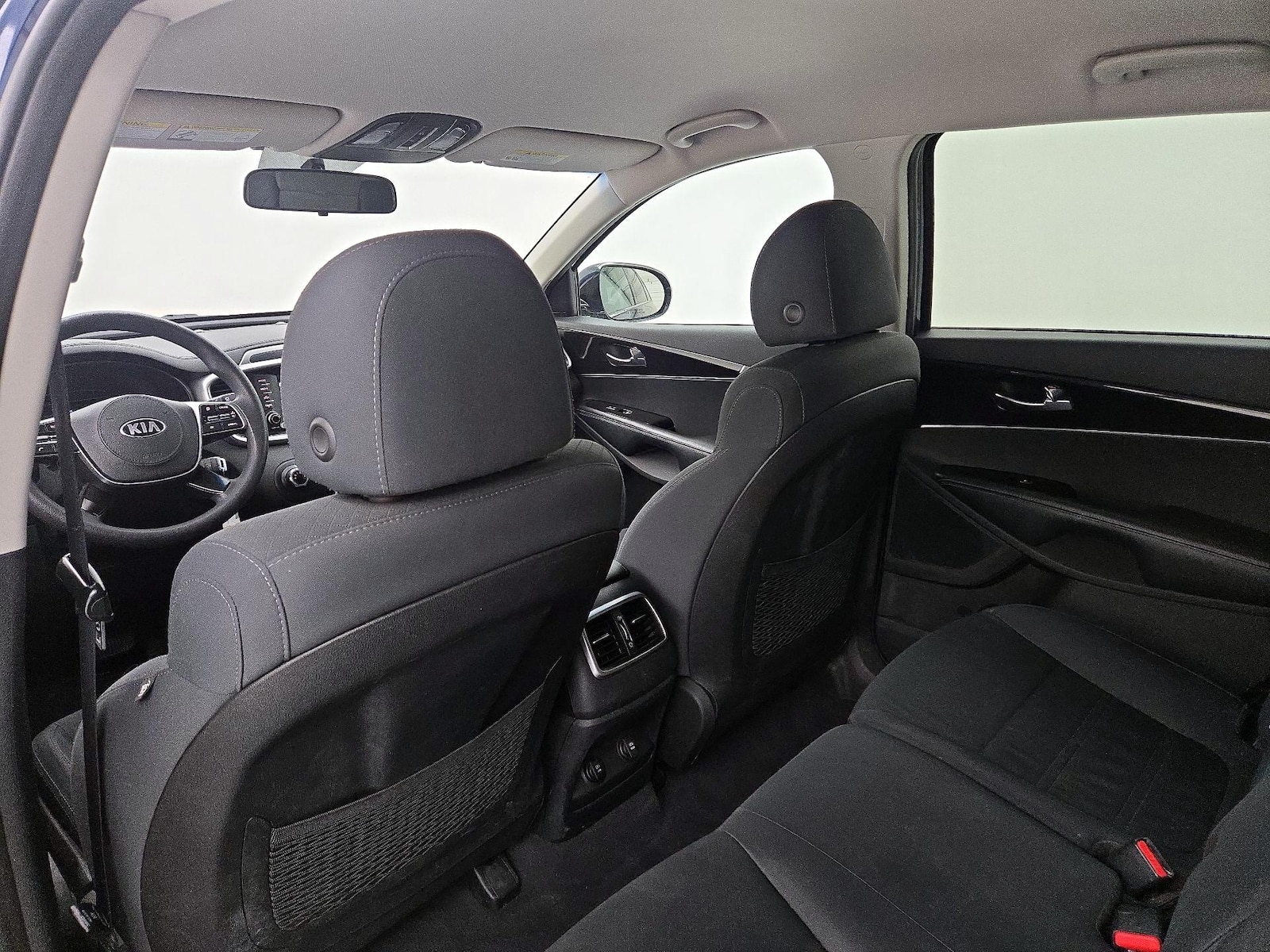 2019 Kia Sorento LX - Photo 11