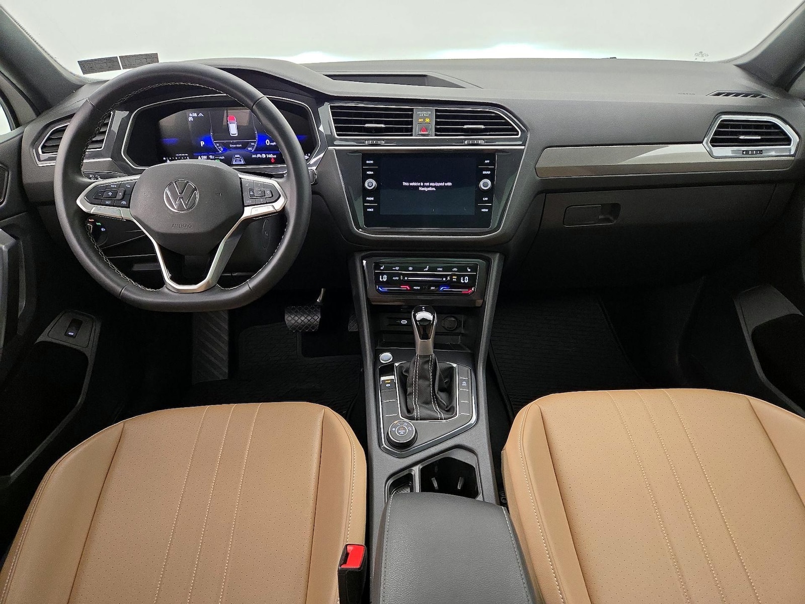 2024 Volkswagen Tiguan SE - Photo 10
