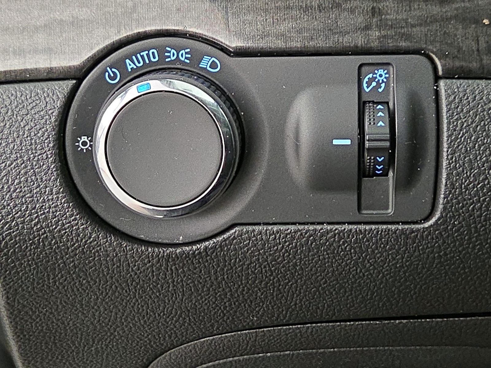 2015 Buick Encore Base - Photo 14