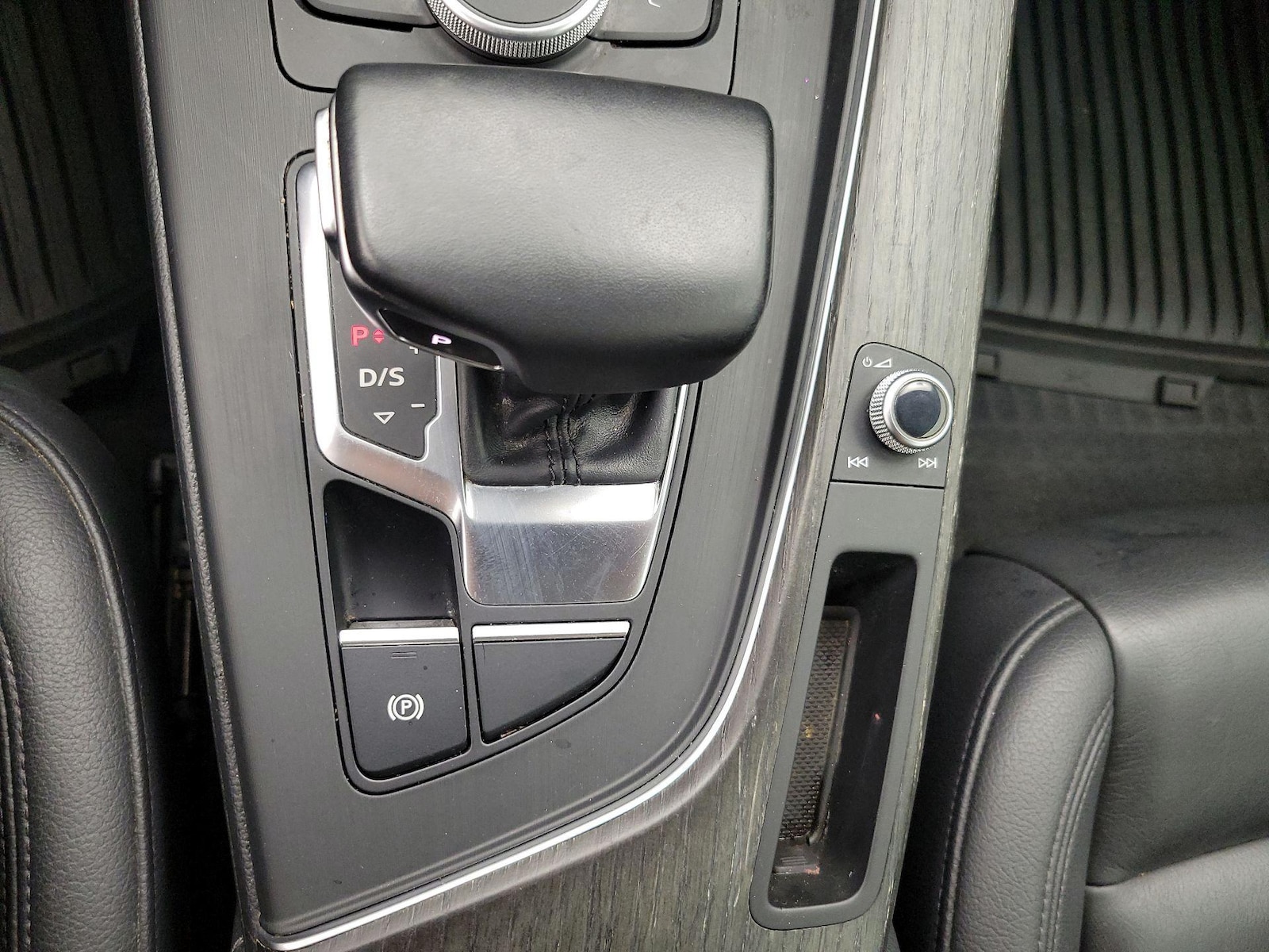 2019 Audi A4 Premium - Photo 18