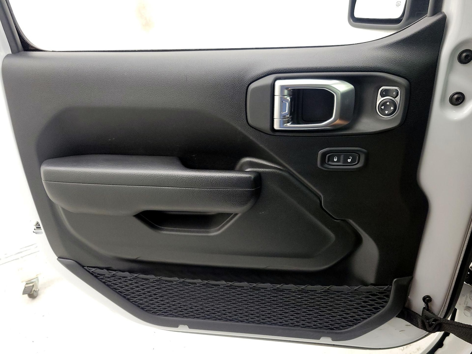 2026 Jeep Gladiator Mojave - Photo 13