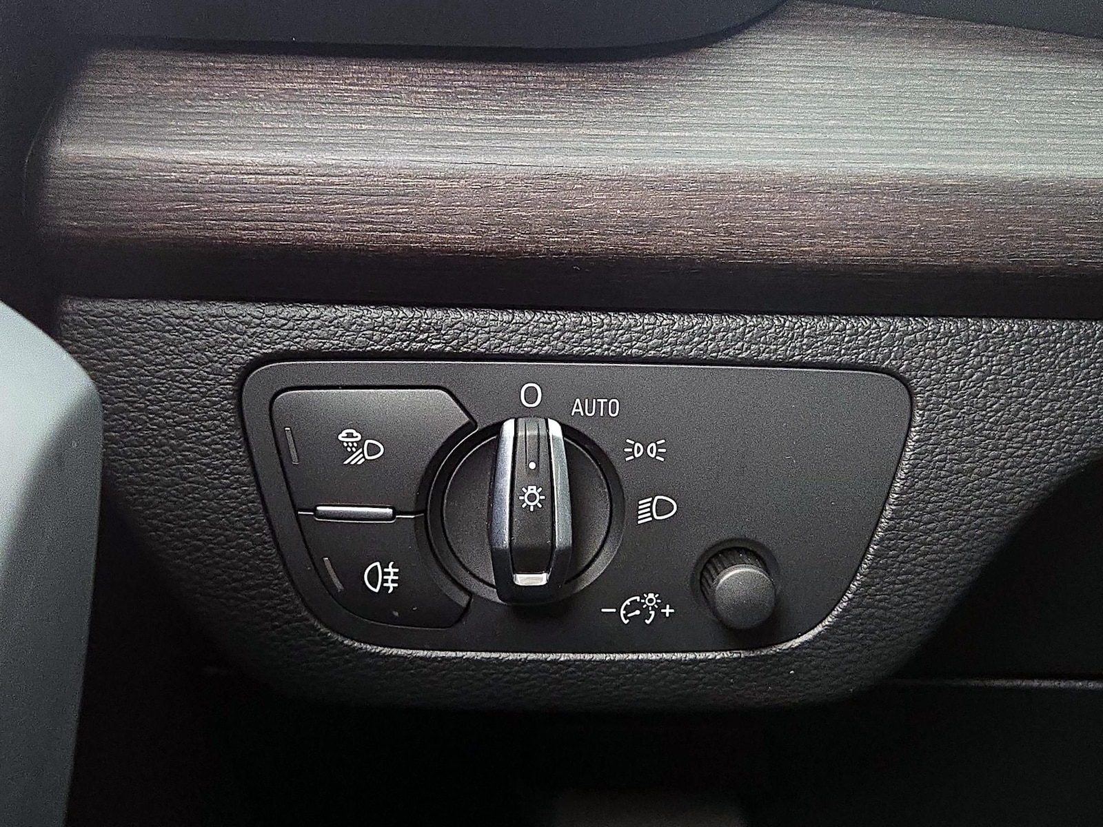 2023 Audi Q5 Premium Plus - Photo 14