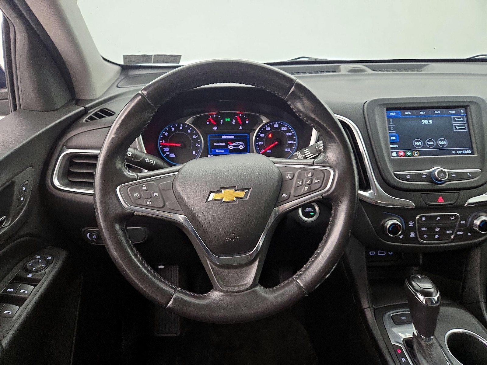 2019 Chevrolet Equinox LT - Photo 11