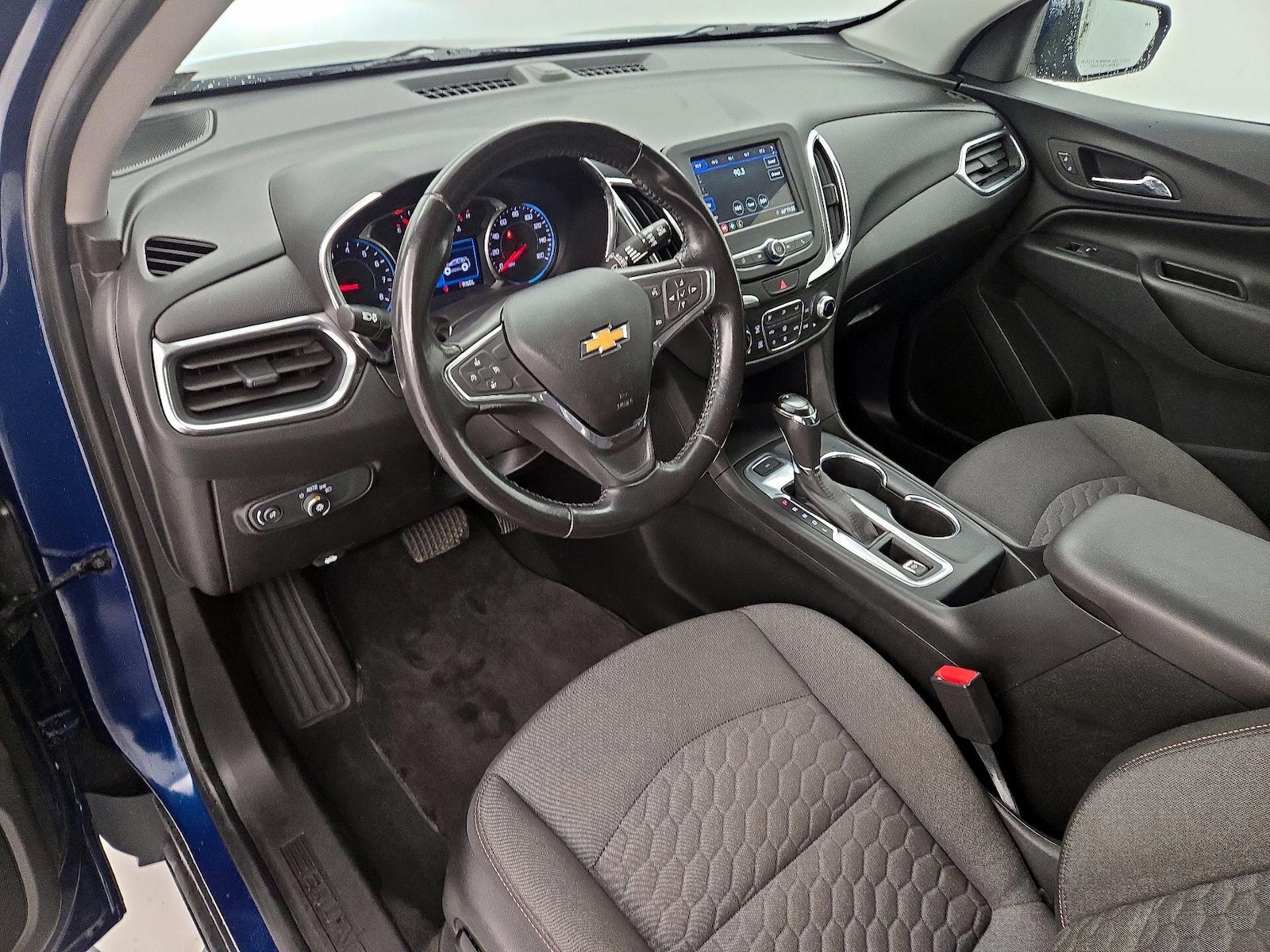 2019 Chevrolet Equinox LT - Photo 12