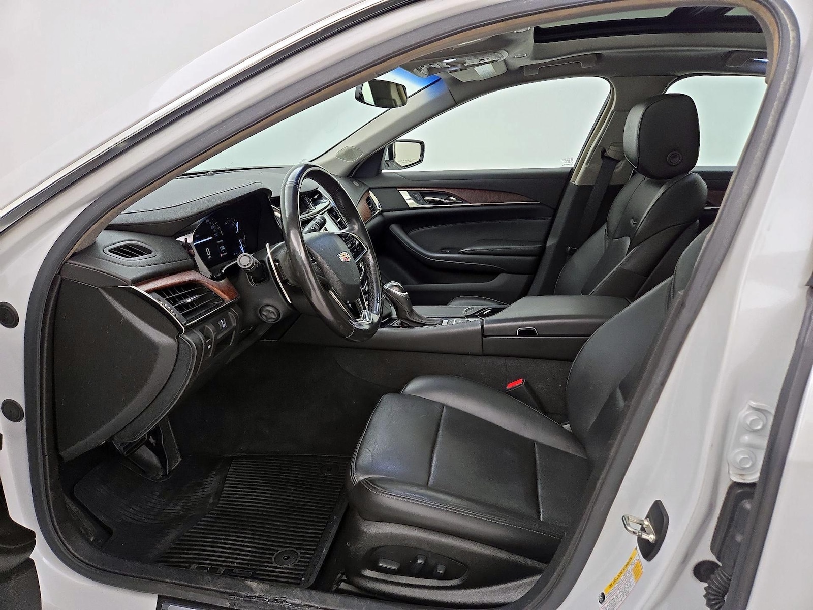 Power Seat(s) & Side Airbags