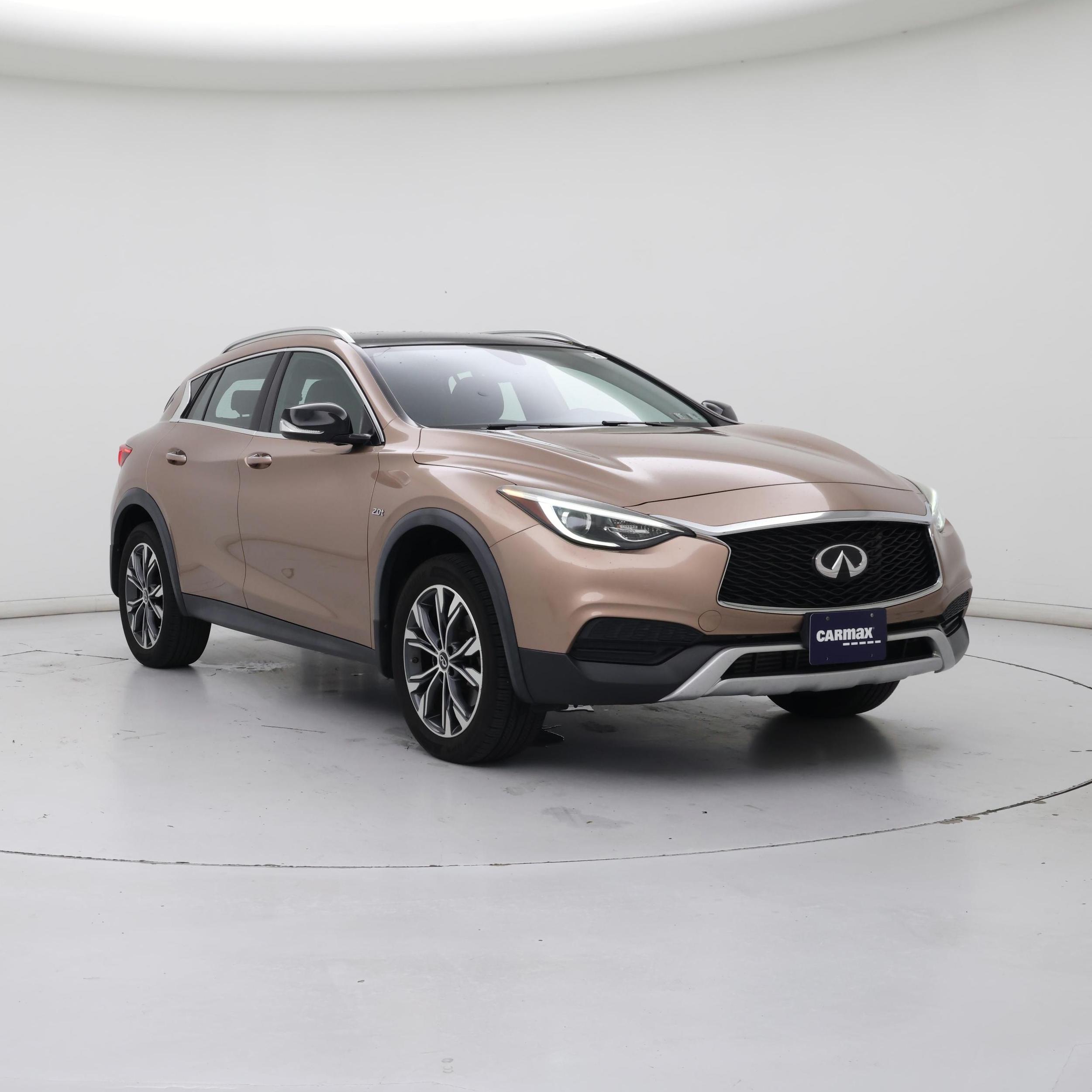 2019 INFINITI QX30 Oro SUV/Crossover Tracción en las cuatro ruedas Automática