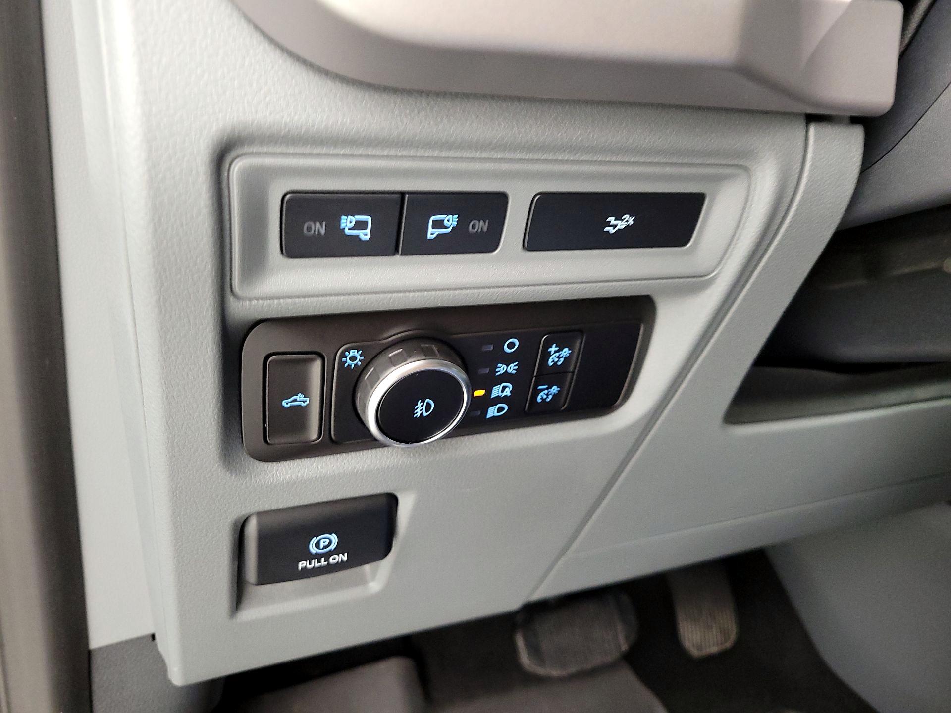 Thumbnail: 2023 Ford F-150 - 13