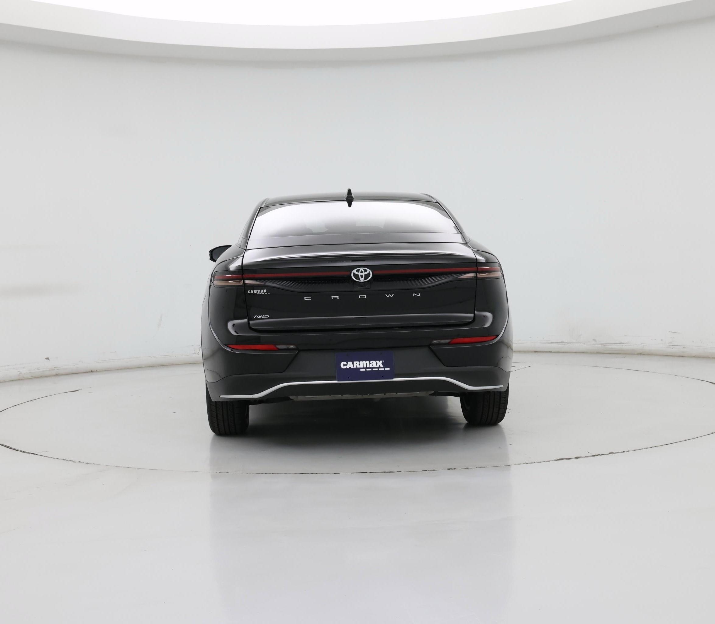 Thumbnail: 2023 Toyota Crown - 6