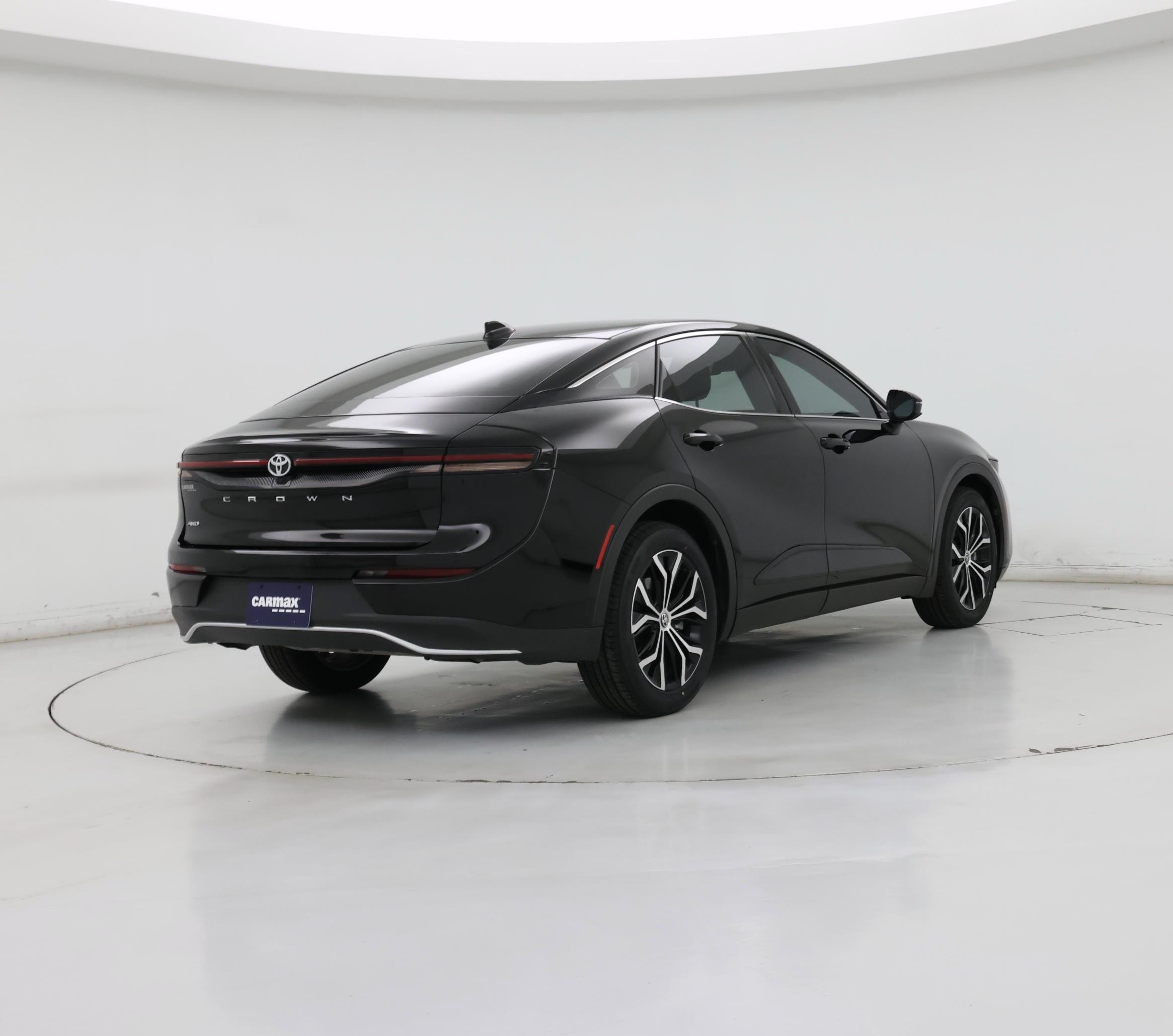 Thumbnail: 2023 Toyota Crown - 8