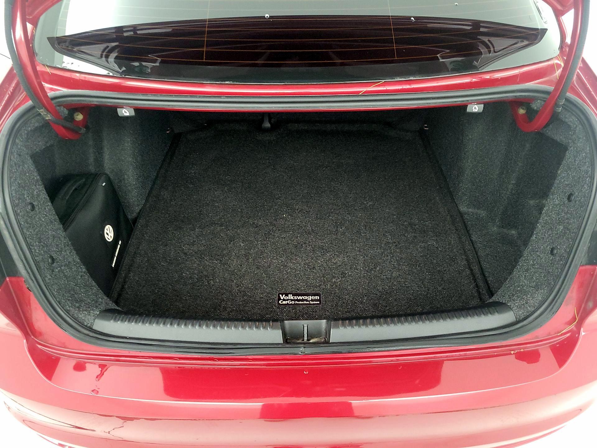 Thumbnail: 2017 Volkswagen Jetta - 20