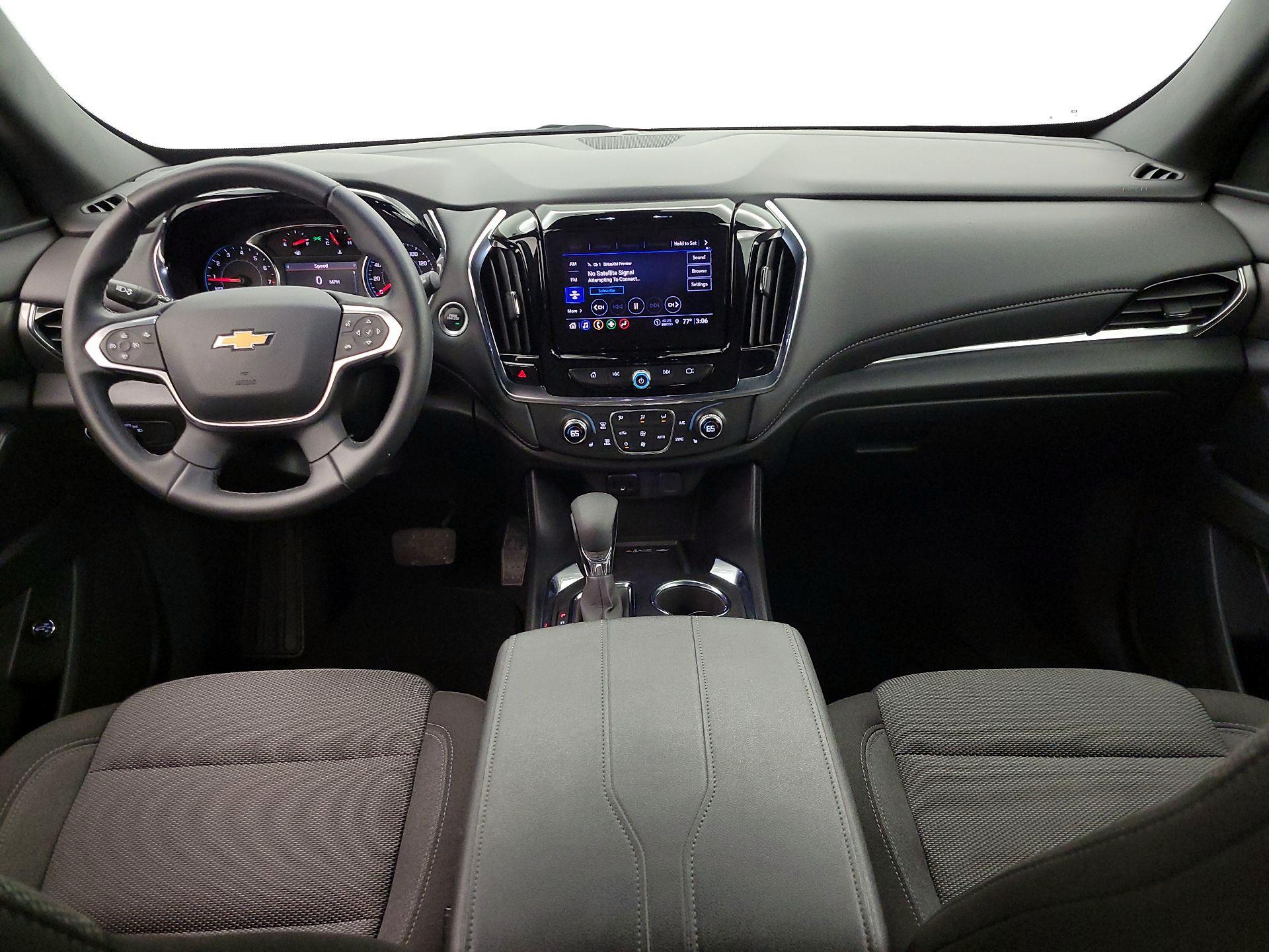 Thumbnail: 2023 Chevrolet Traverse - 9