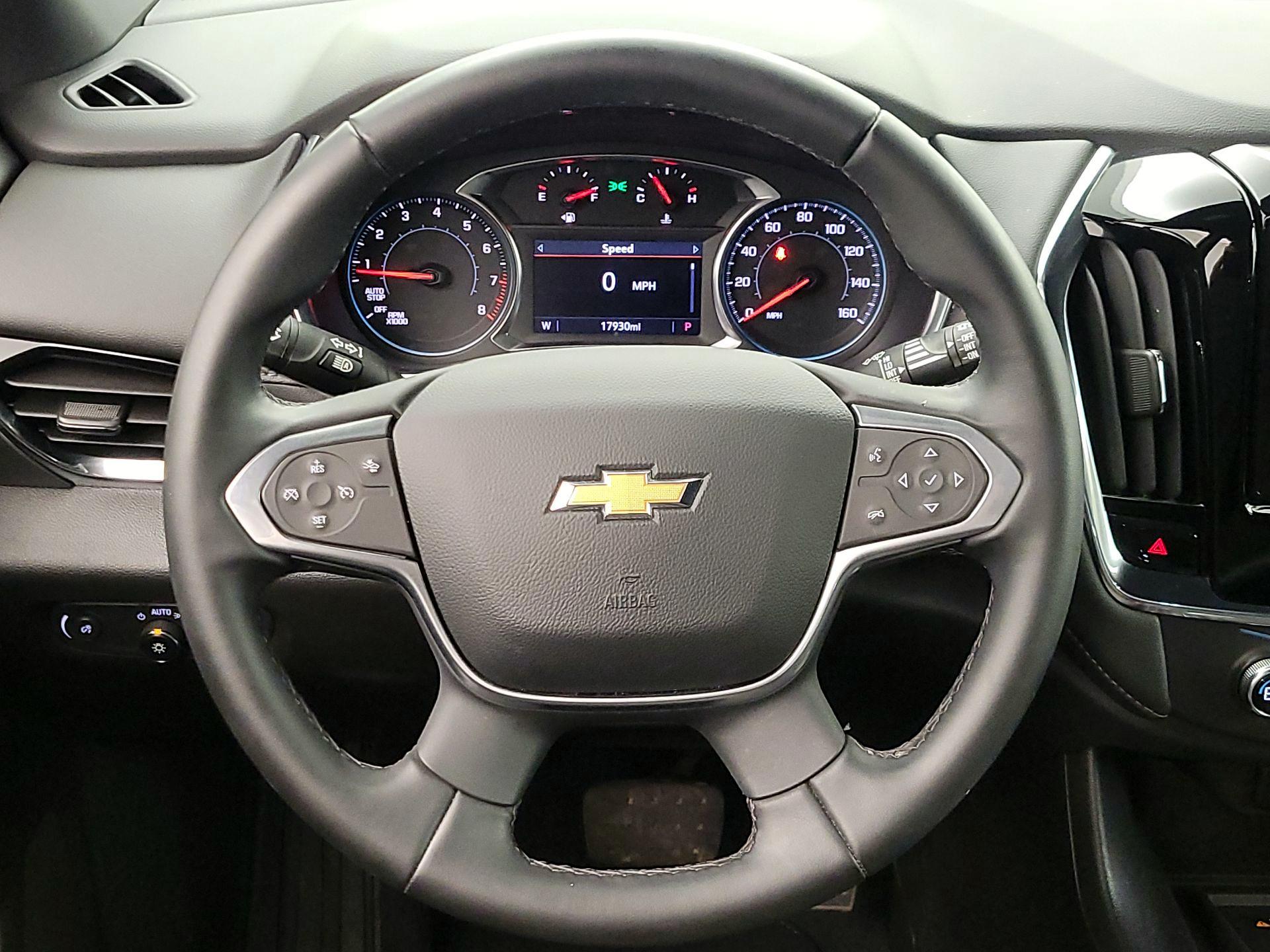 Thumbnail: 2023 Chevrolet Traverse - 10