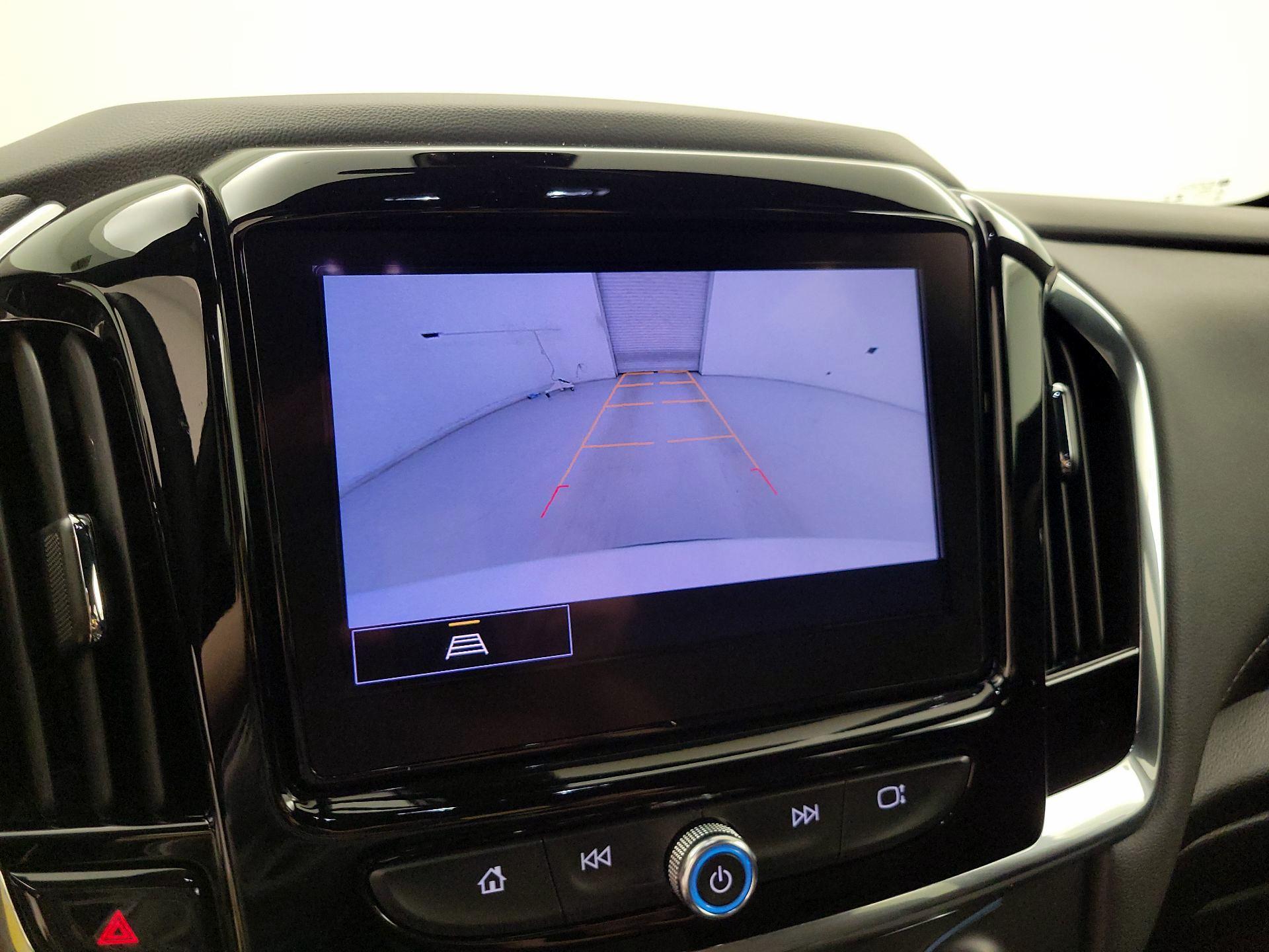 Thumbnail: 2023 Chevrolet Traverse - 14