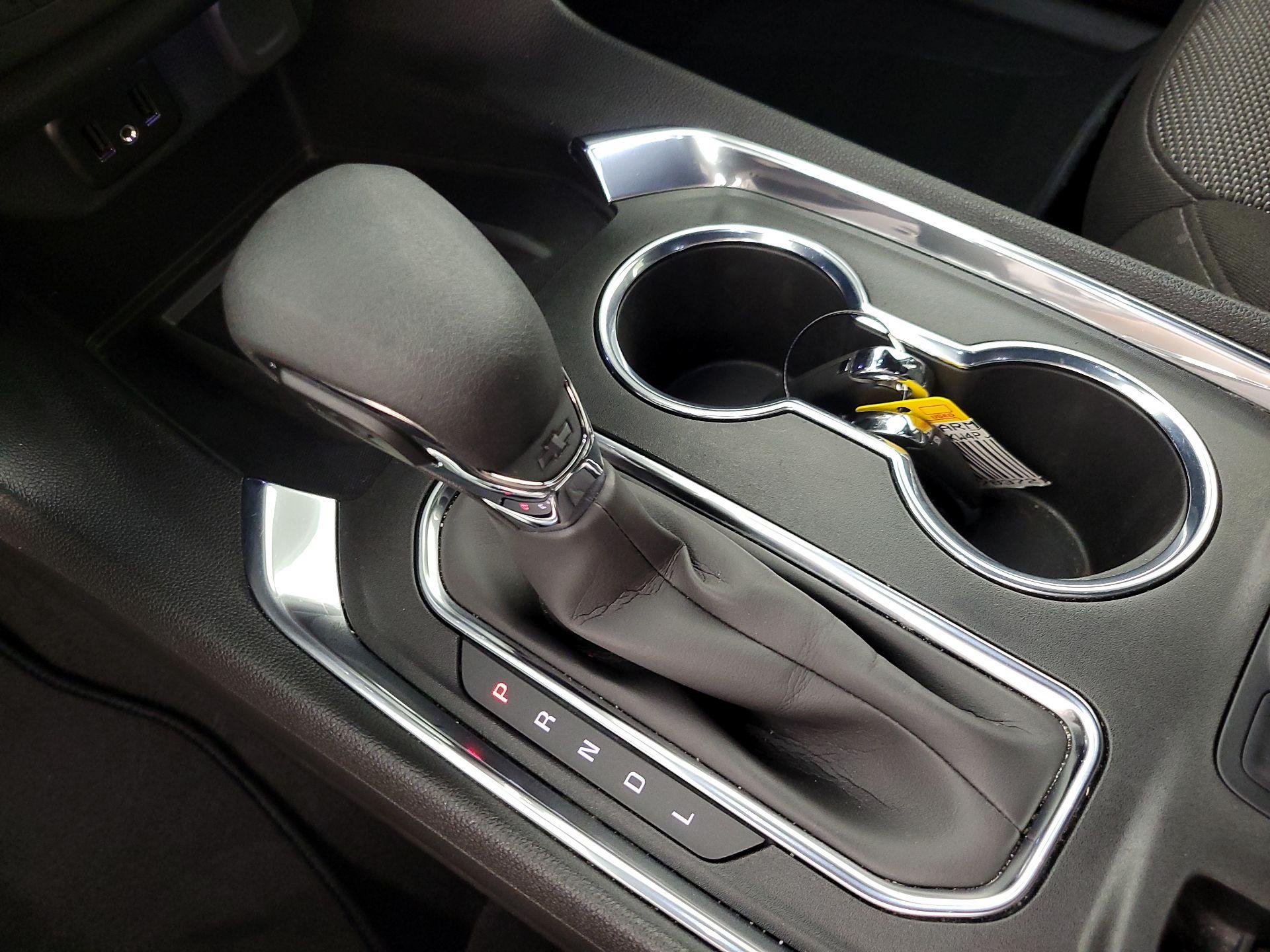 Thumbnail: 2023 Chevrolet Traverse - 17