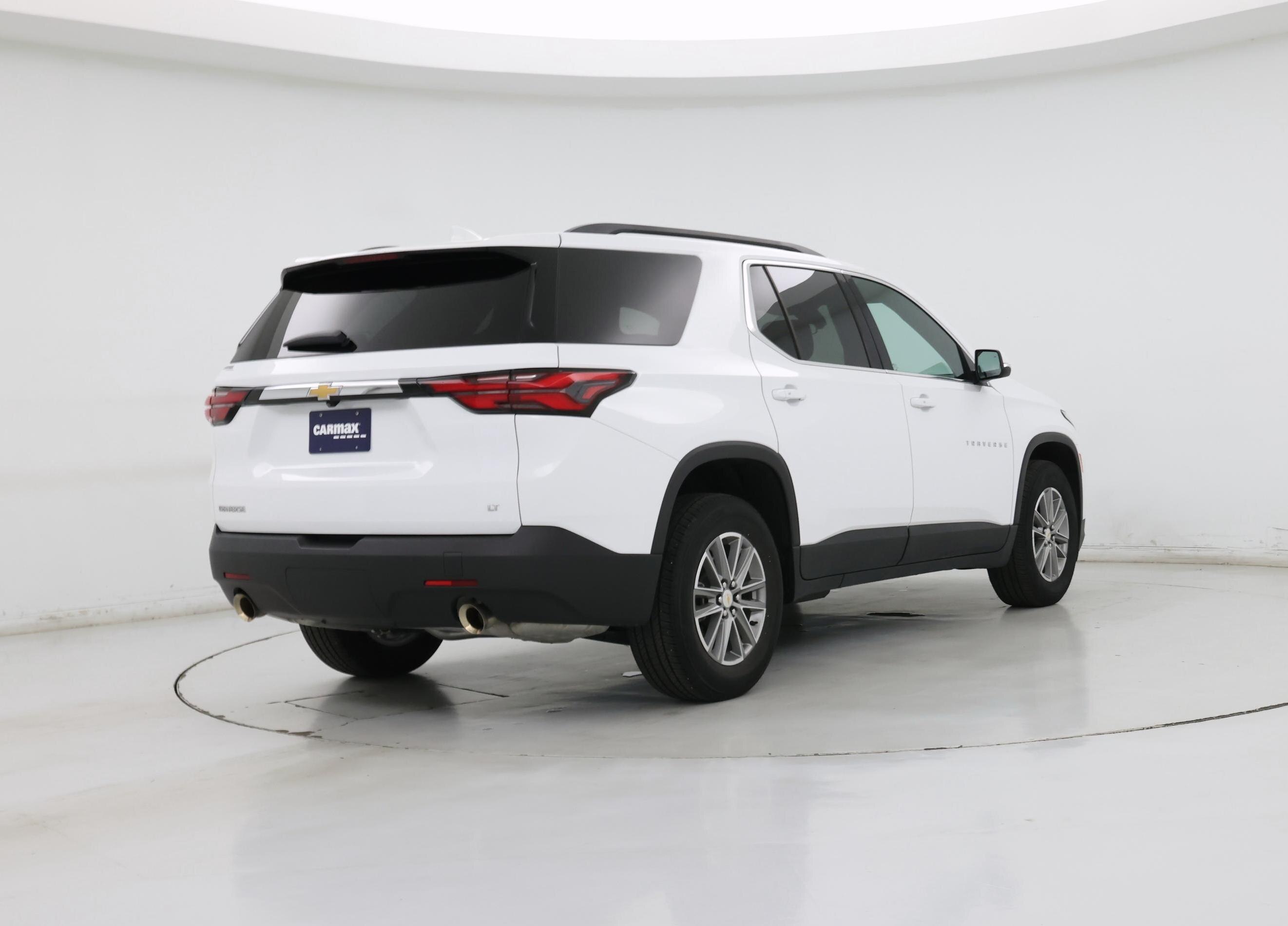 Thumbnail: 2023 Chevrolet Traverse - 8