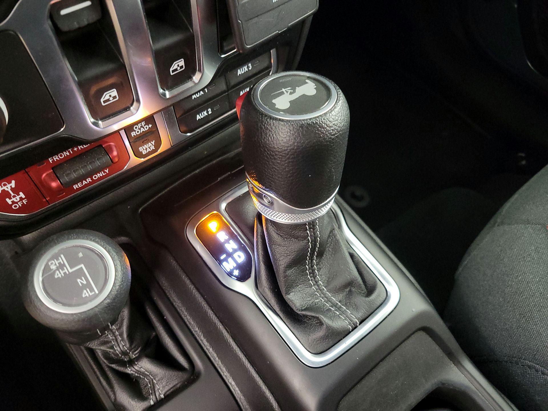 Thumbnail: 2024 Jeep Wrangler - 17